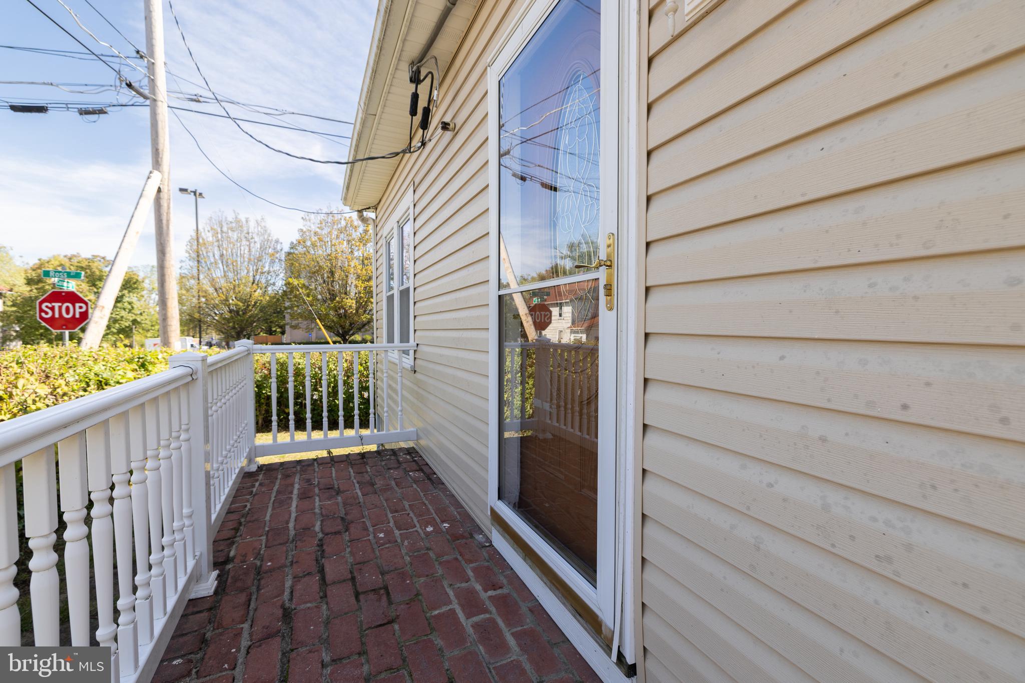 SHANNON HILL - Residential