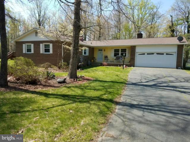 ESPERANZA FARMS - Residential Lease