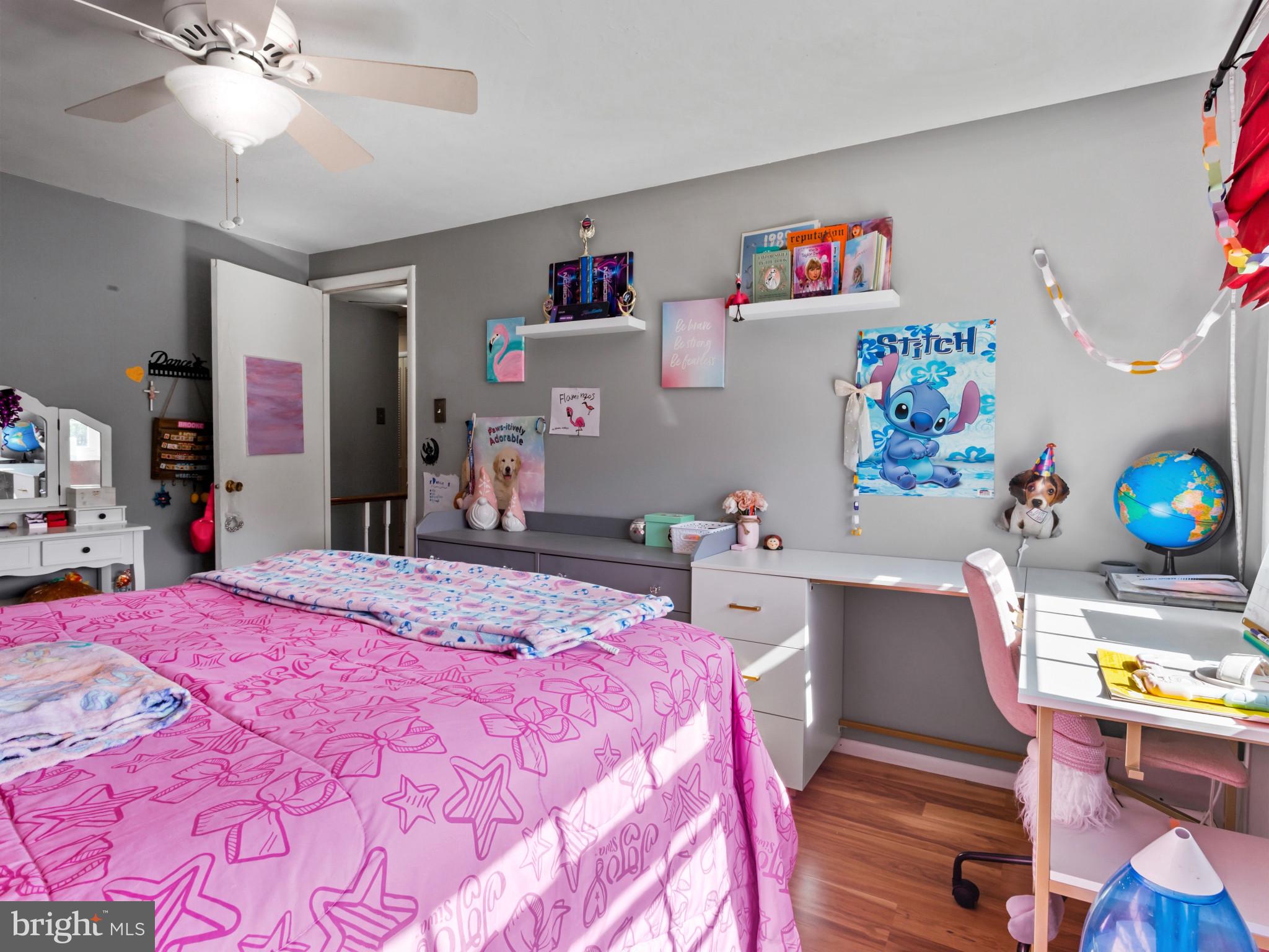 CROFTON TOWNE - Residential