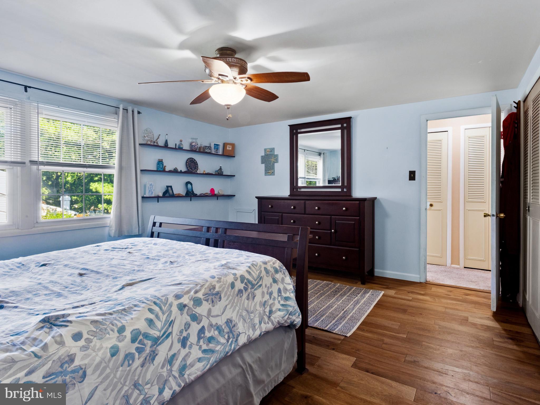 CROFTON TOWNE - Residential