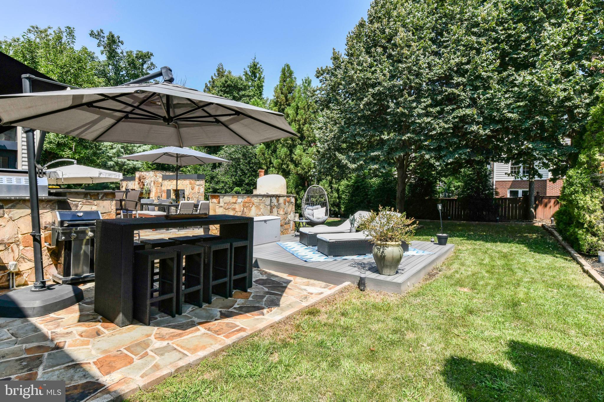 CENTURY OAK - Residential