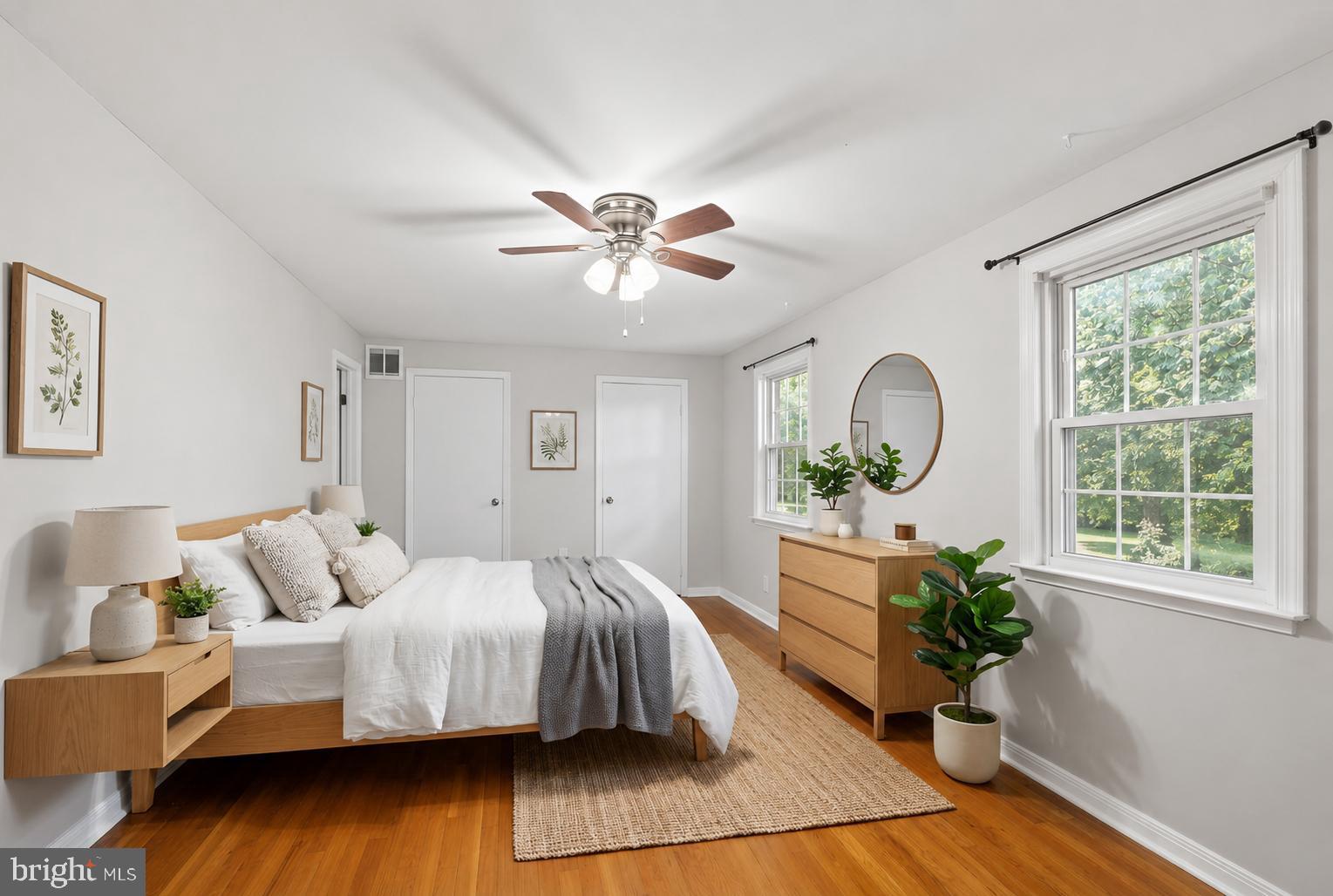 GREENWICH - Residential