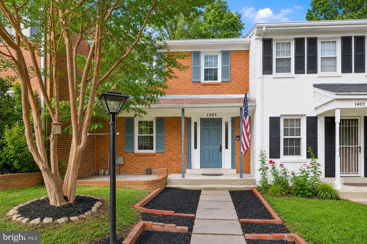 GREENWICH - Residential