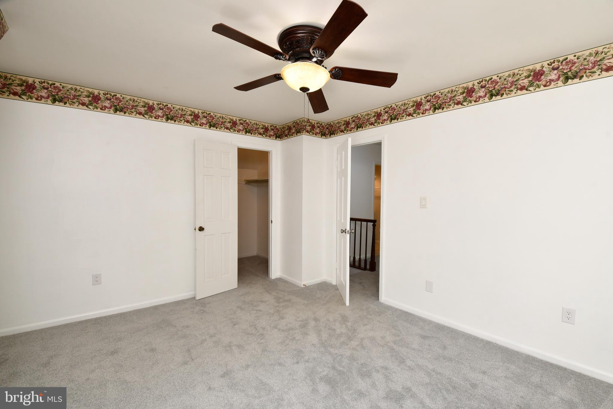 SUTTERS WOODS - Residential