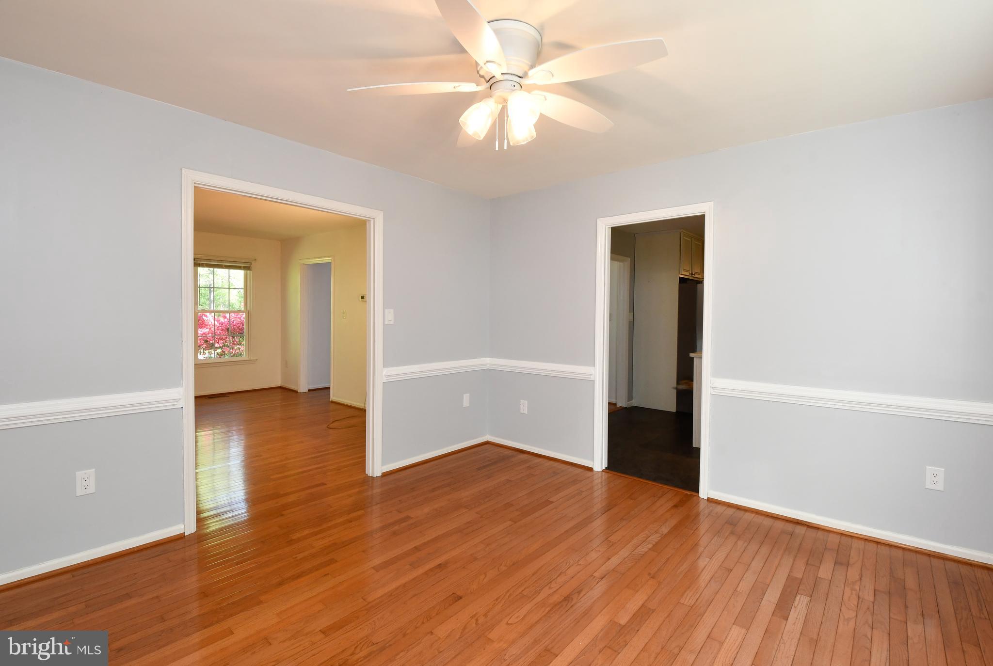 SUTTERS WOODS - Residential