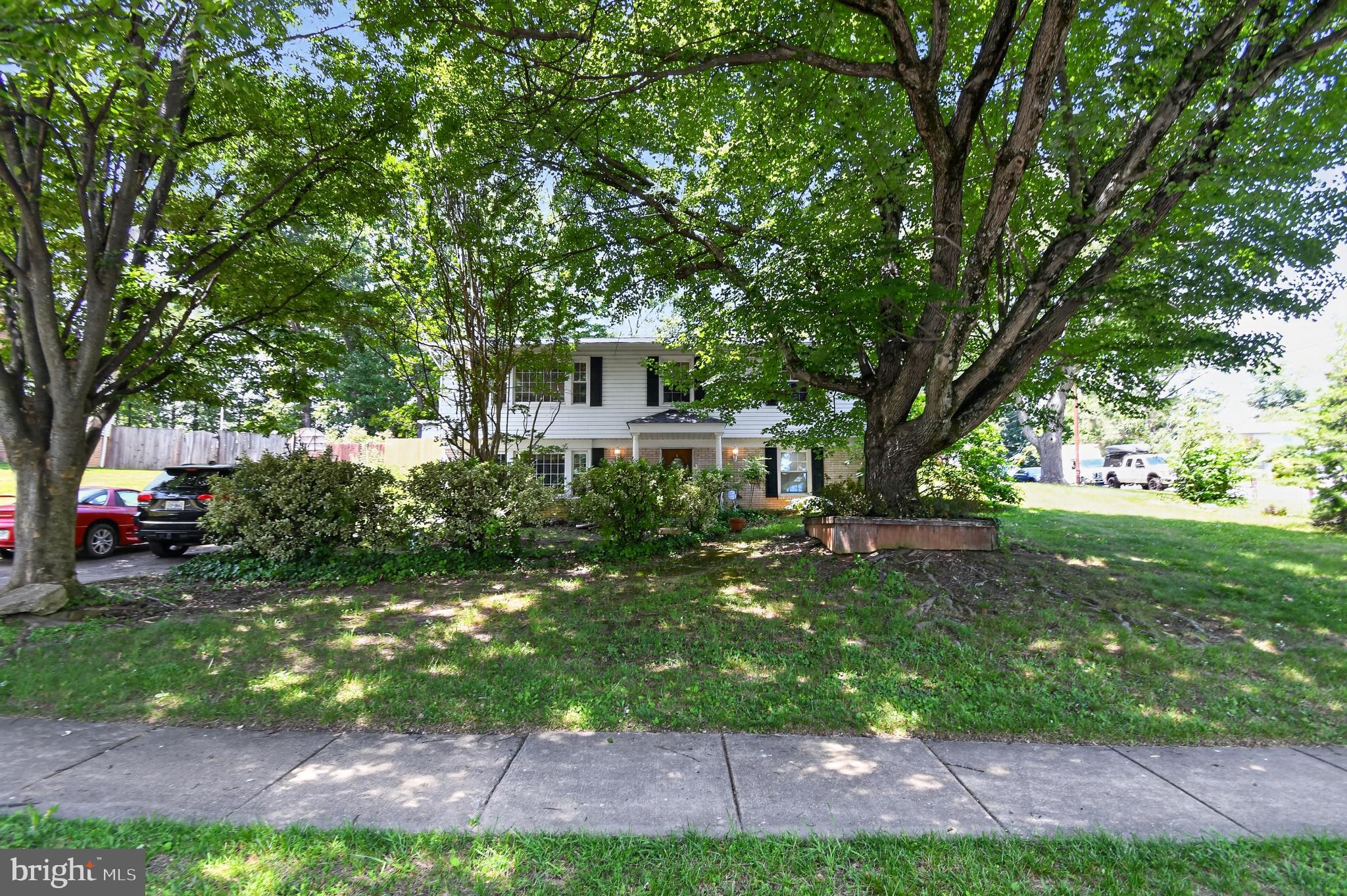 KEENE MILL MANOR - Residential