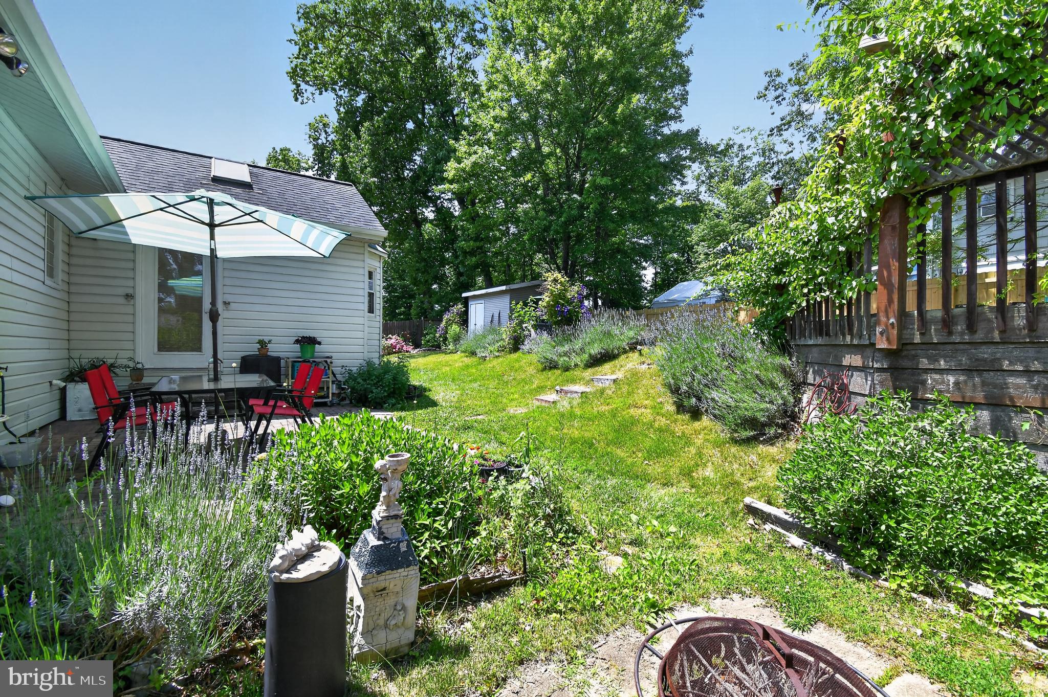 KEENE MILL MANOR - Residential