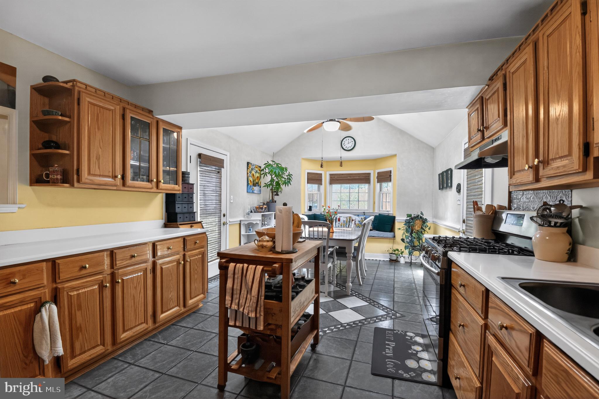 KEENE MILL MANOR - Residential