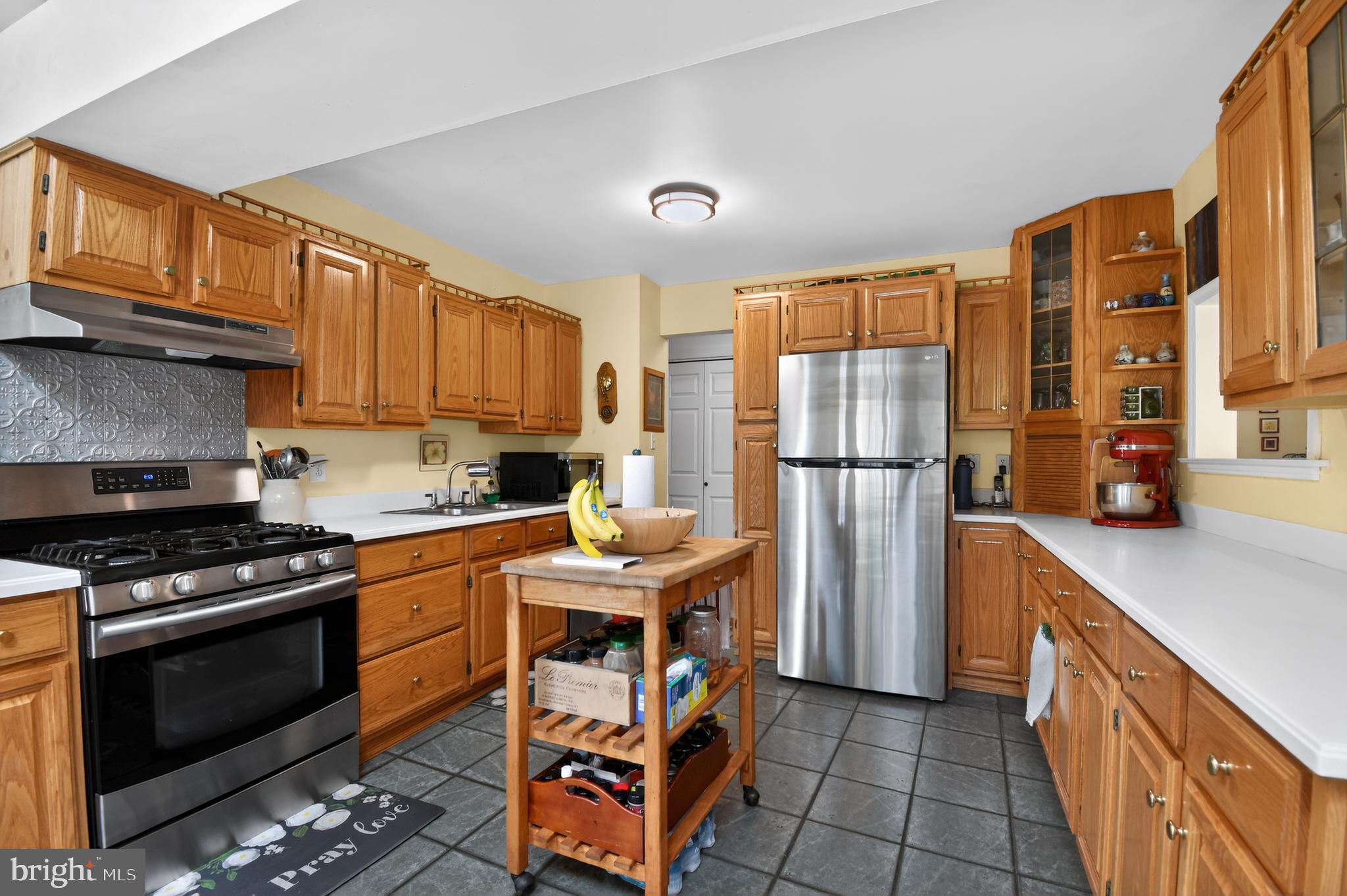 KEENE MILL MANOR - Residential