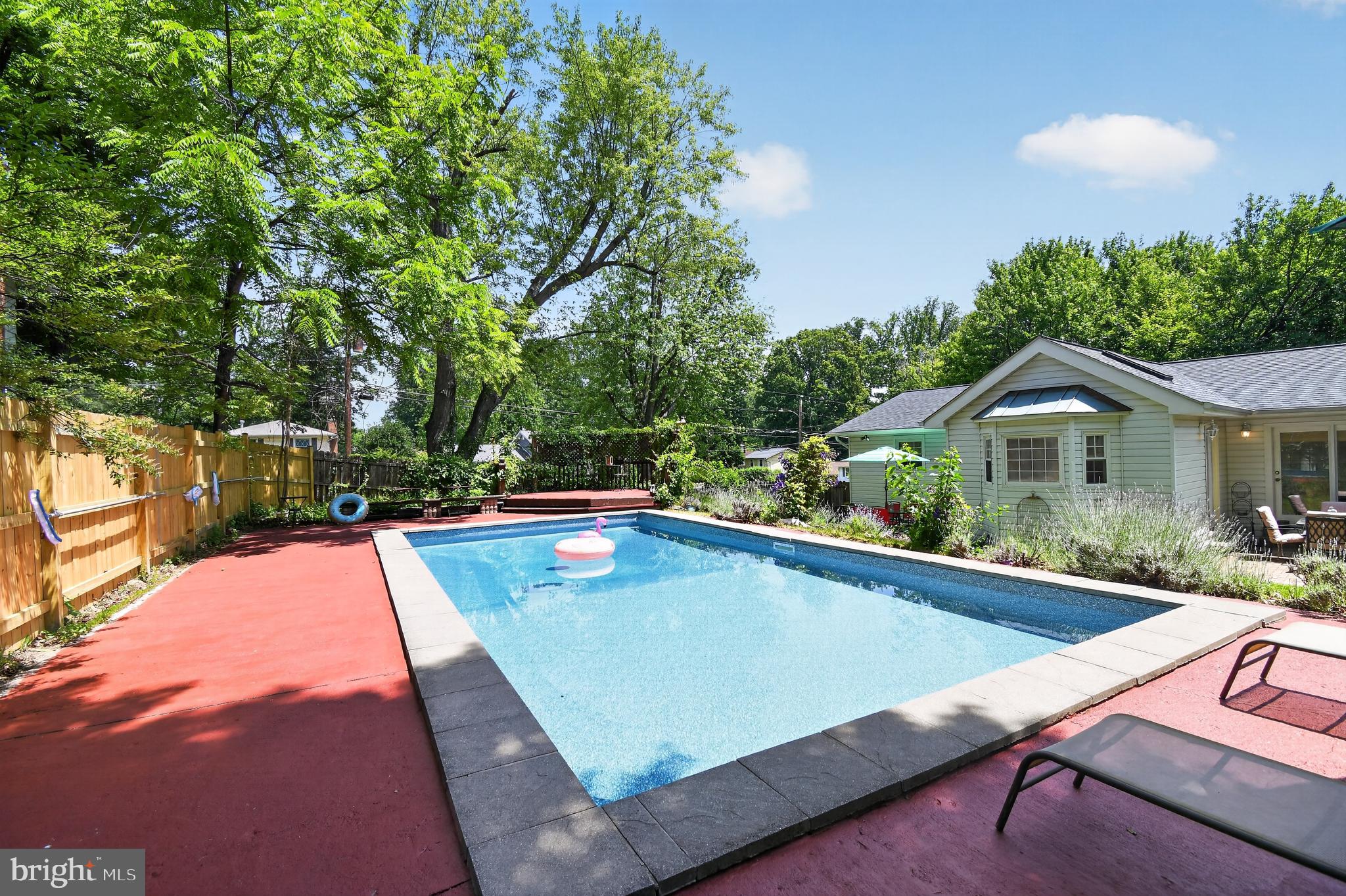 KEENE MILL MANOR - Residential