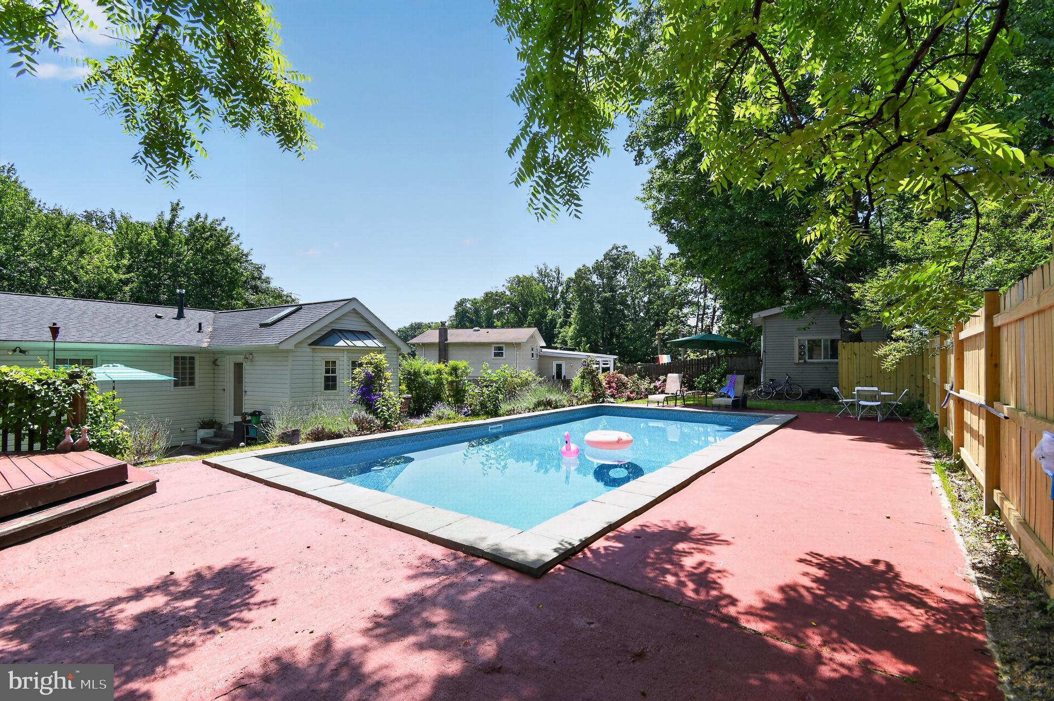KEENE MILL MANOR - Residential