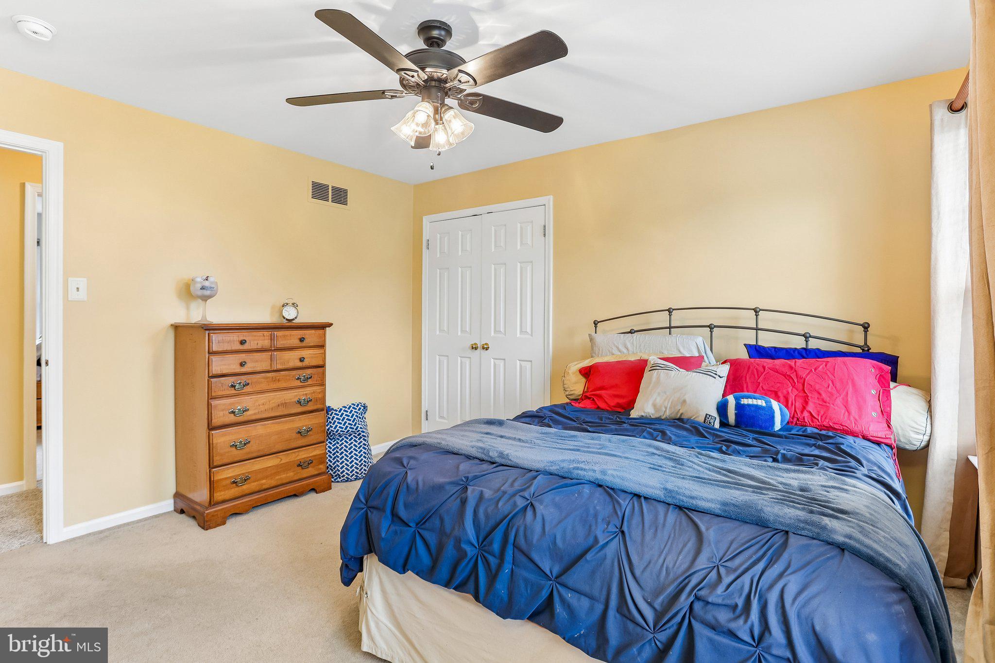 GARNET OAKS - Residential