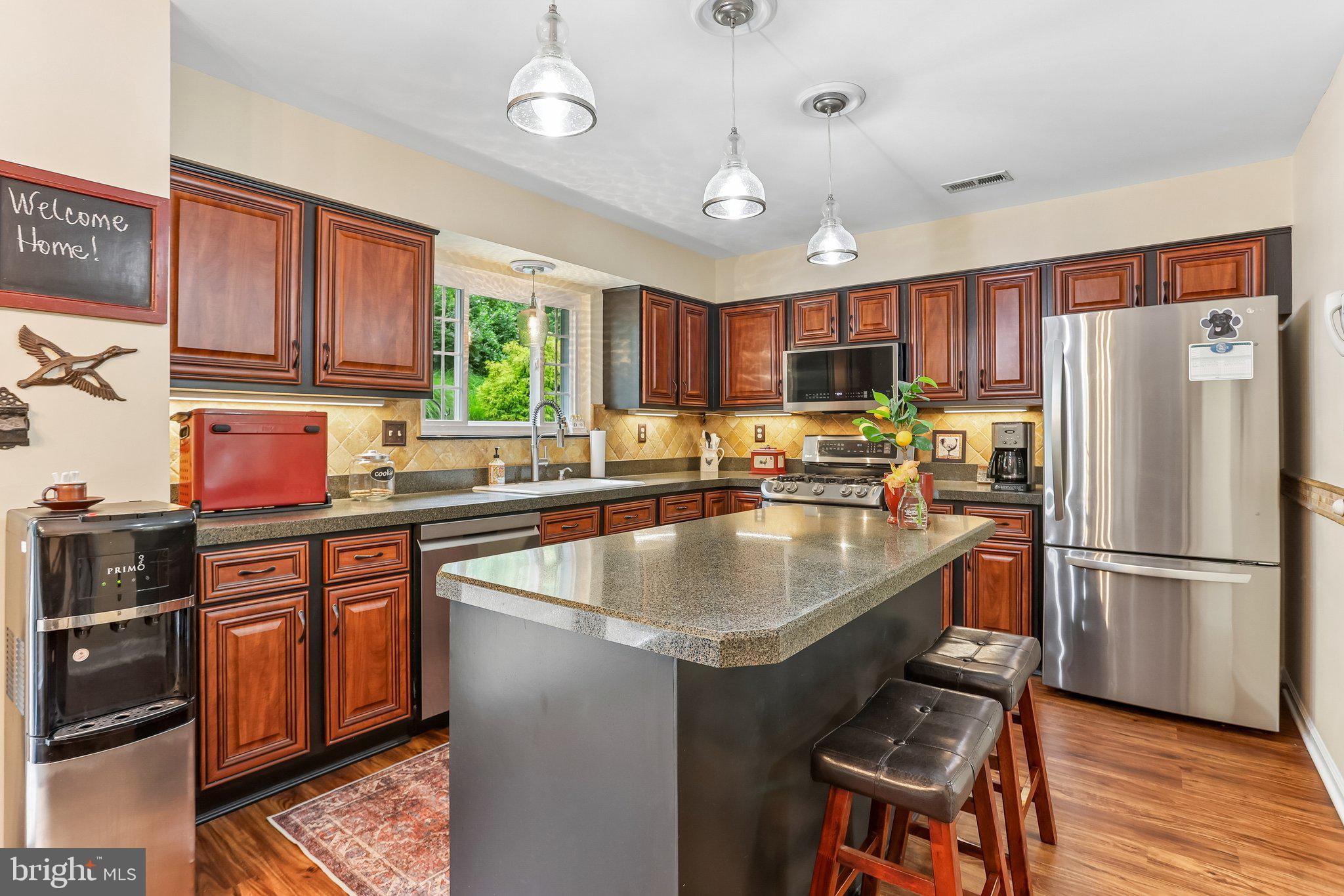 GARNET OAKS - Residential