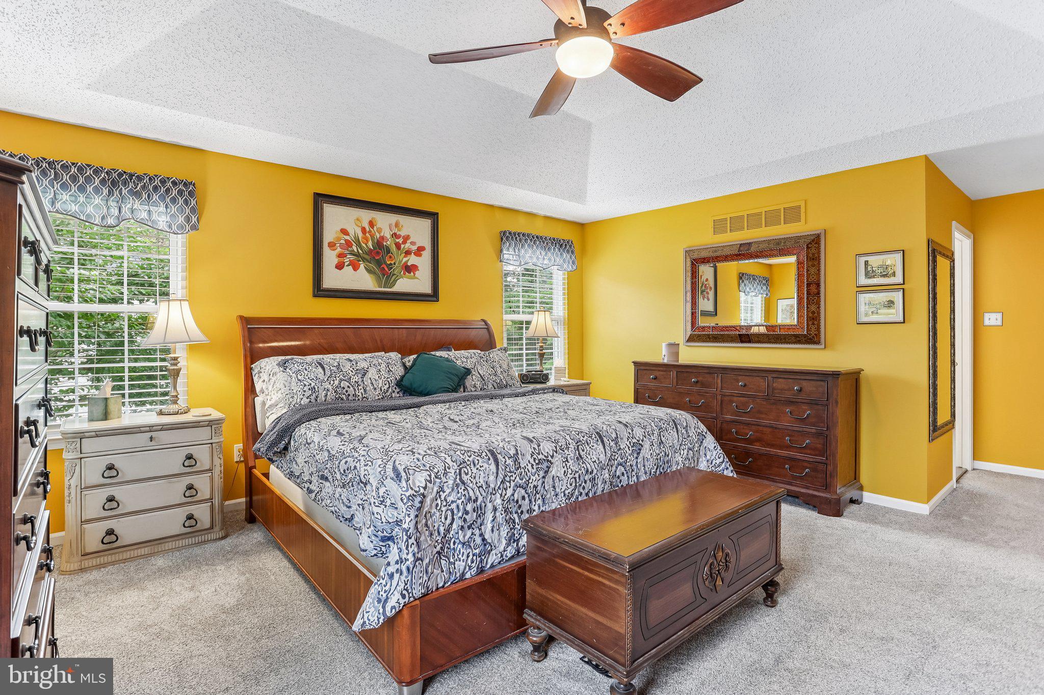GARNET OAKS - Residential