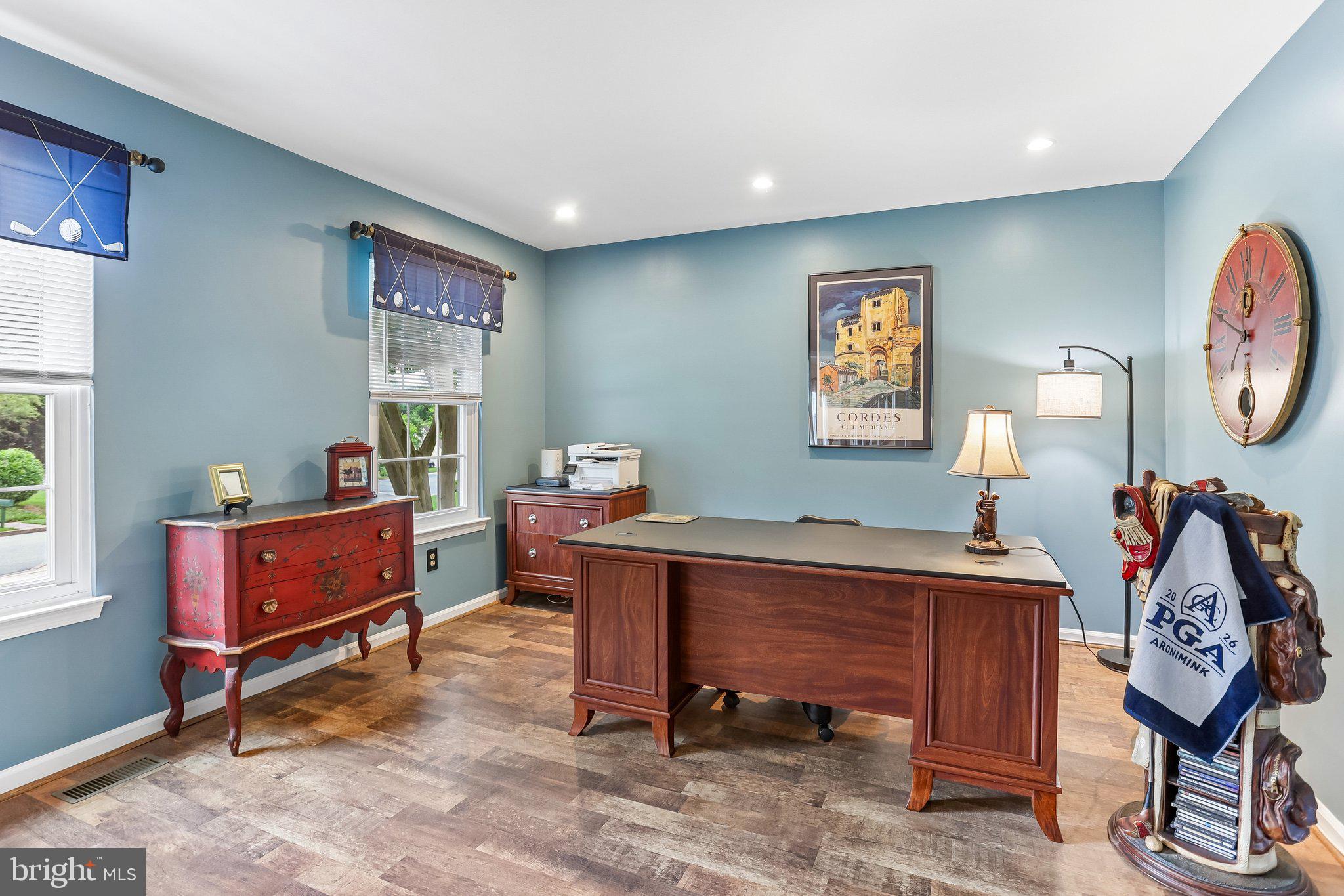 GARNET OAKS - Residential