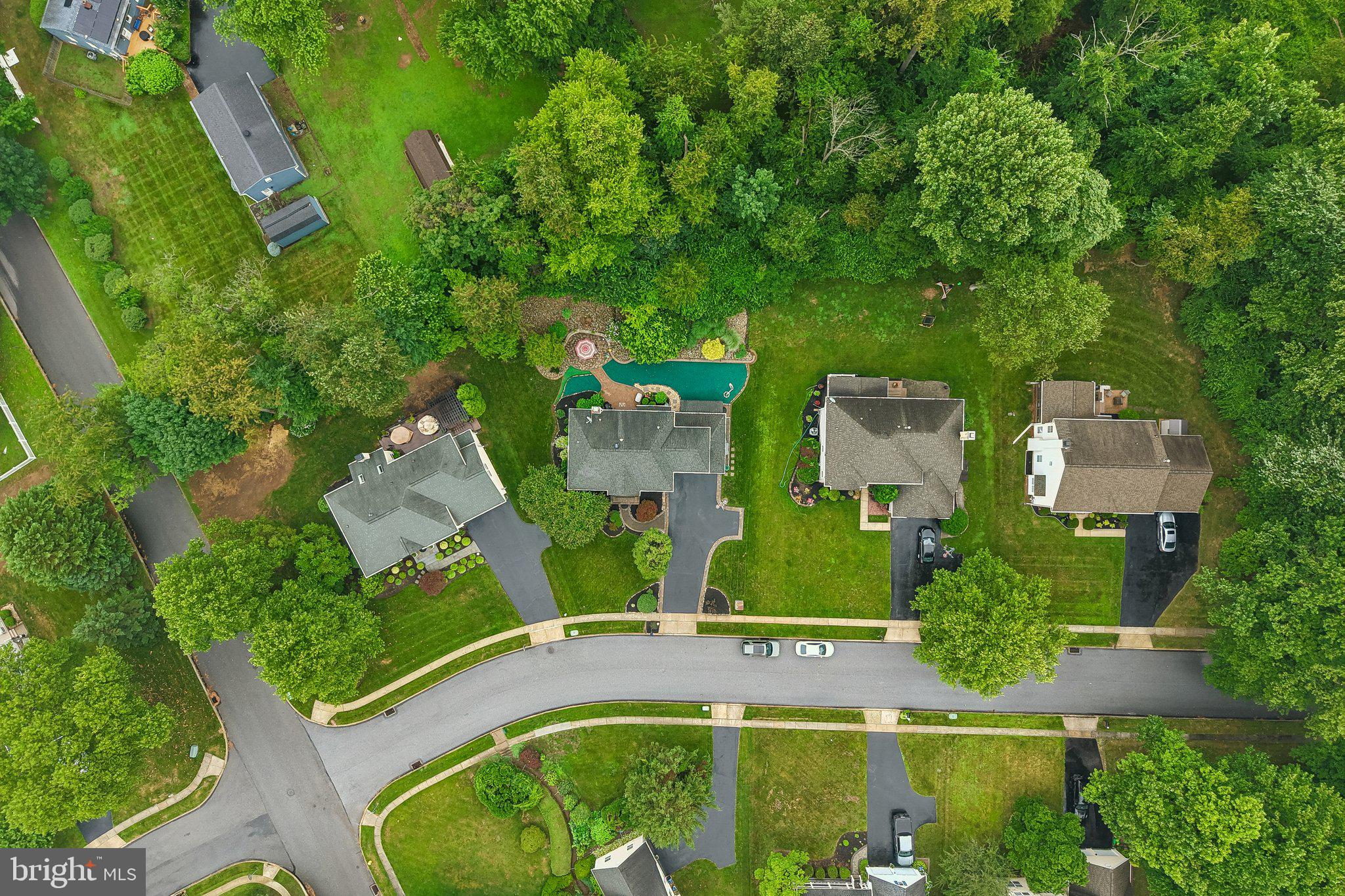 GARNET OAKS - Residential
