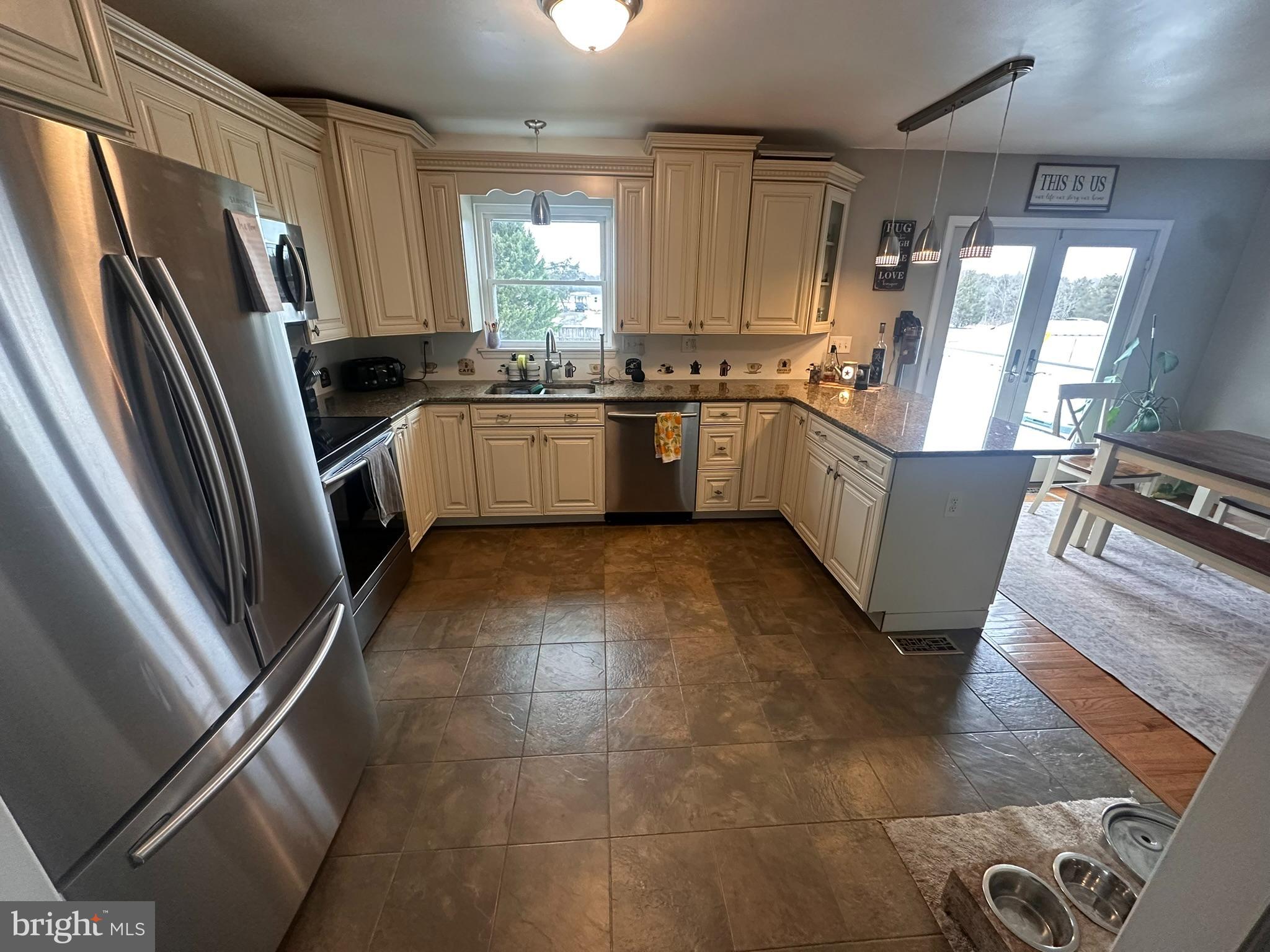 EDGEWOOD EAST SEC B - Residential