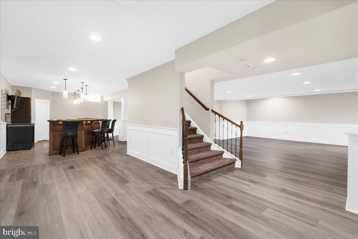 COUNTRY CLUB ESTS - Residential