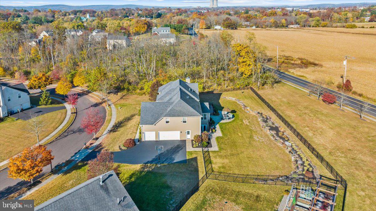 COUNTRY CLUB ESTS - Residential