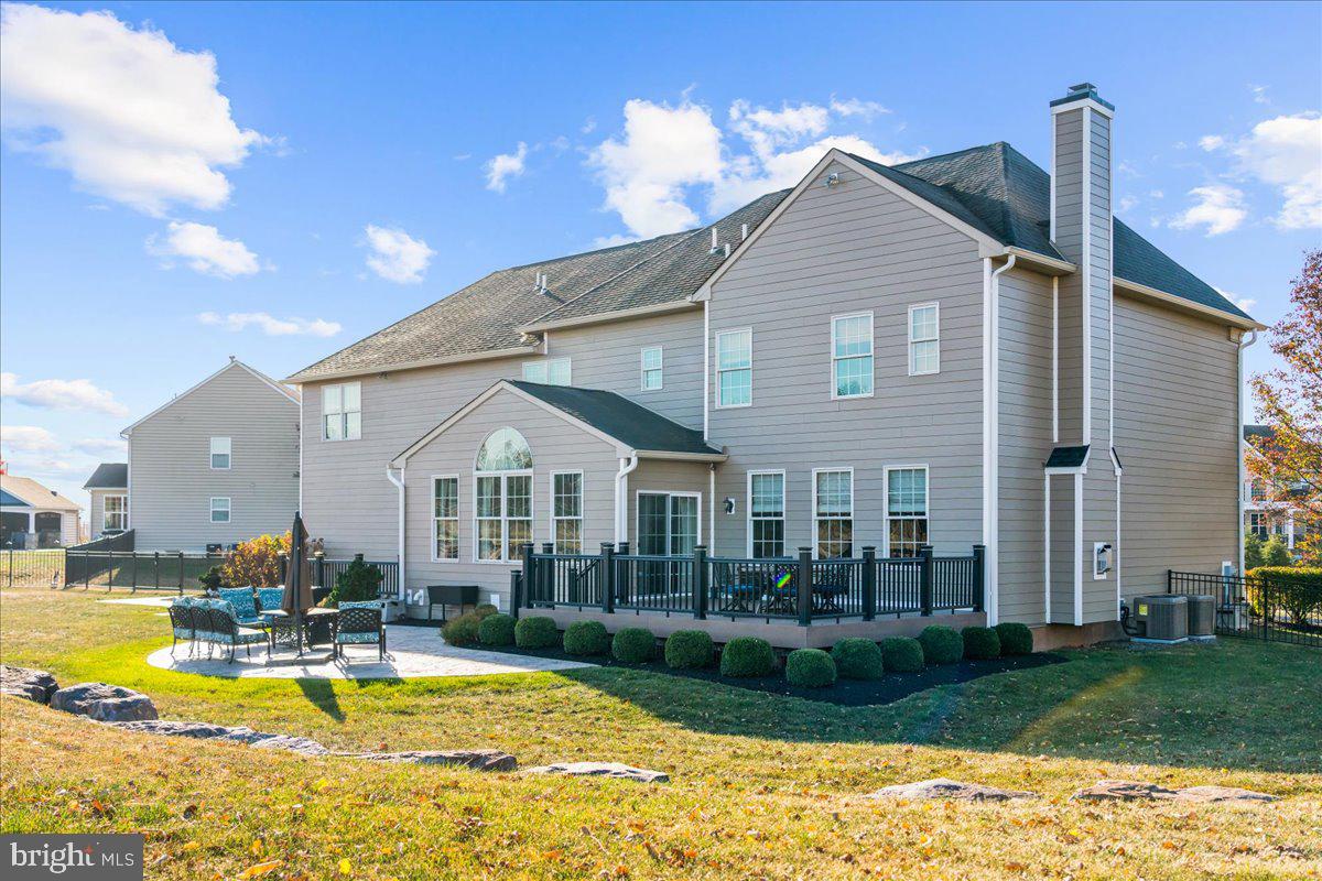 COUNTRY CLUB ESTS - Residential