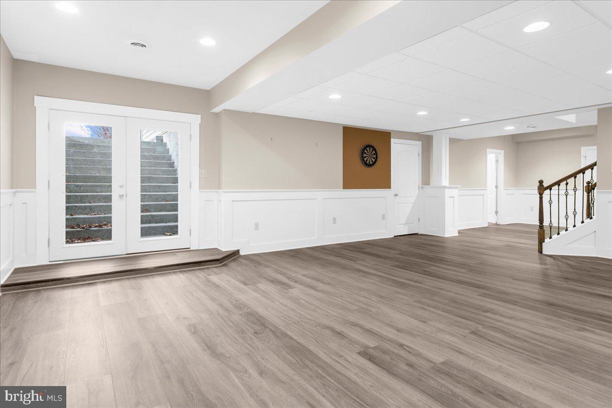 COUNTRY CLUB ESTS - Residential