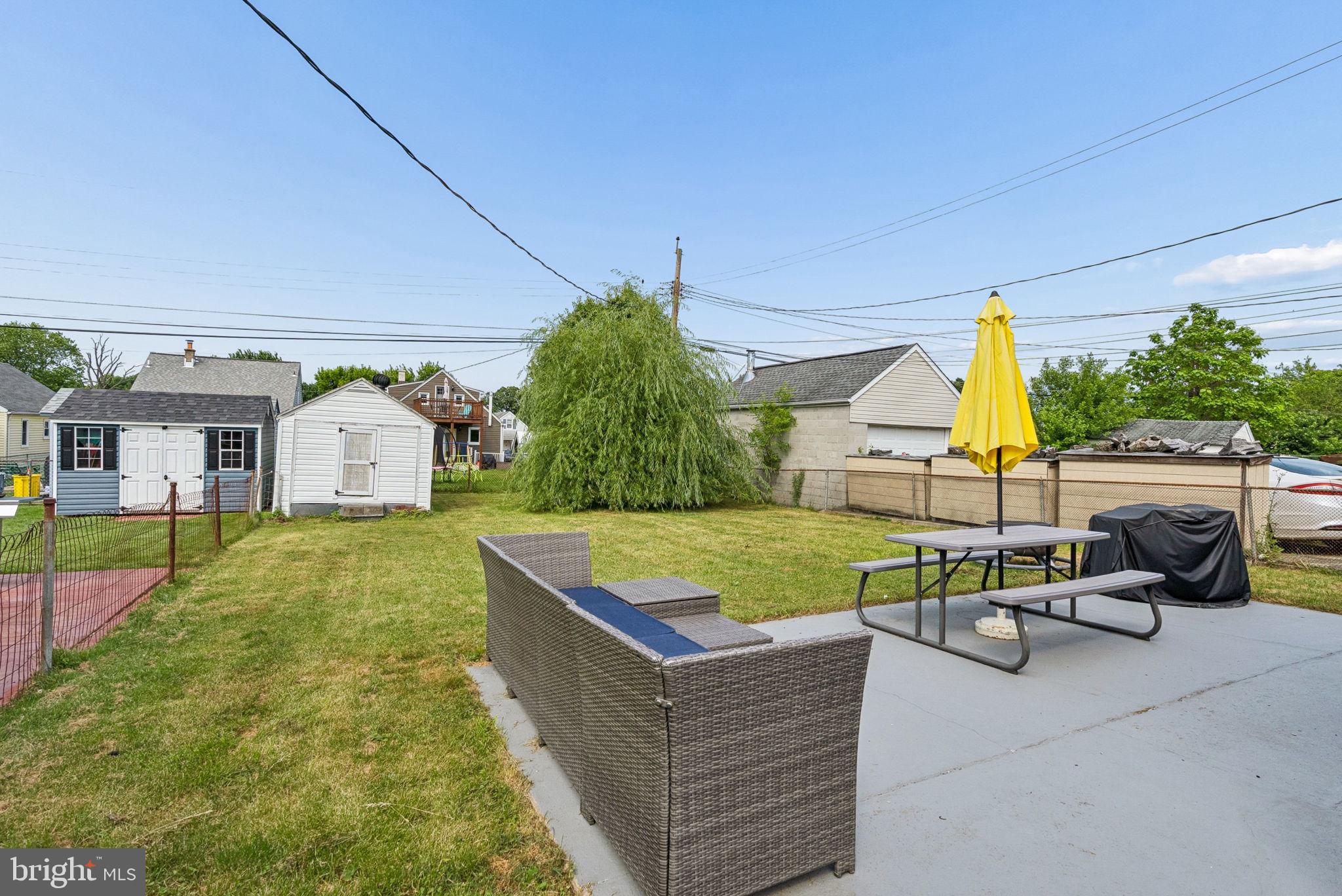 MAPLE RIDGE - Residential