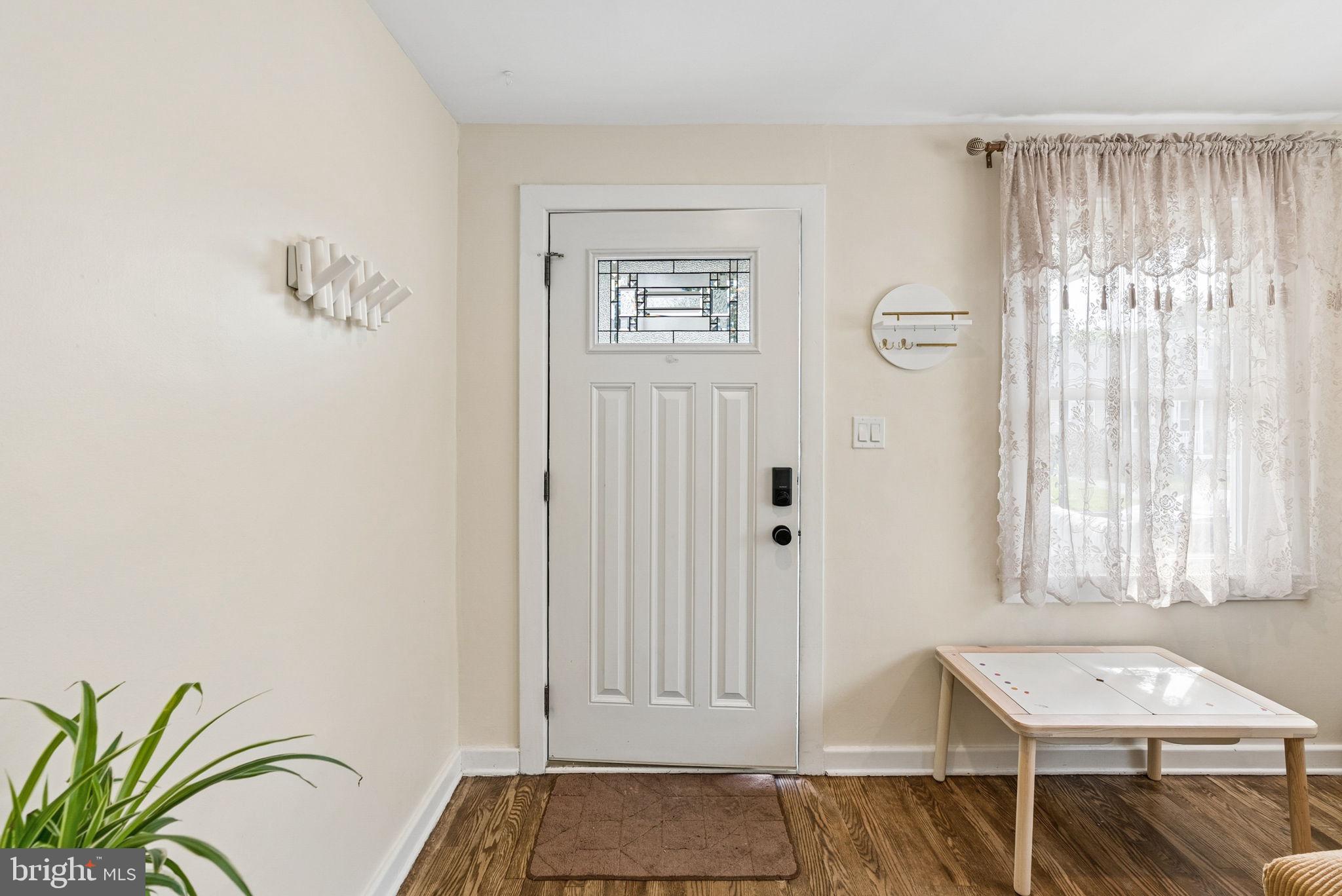 MAPLE RIDGE - Residential