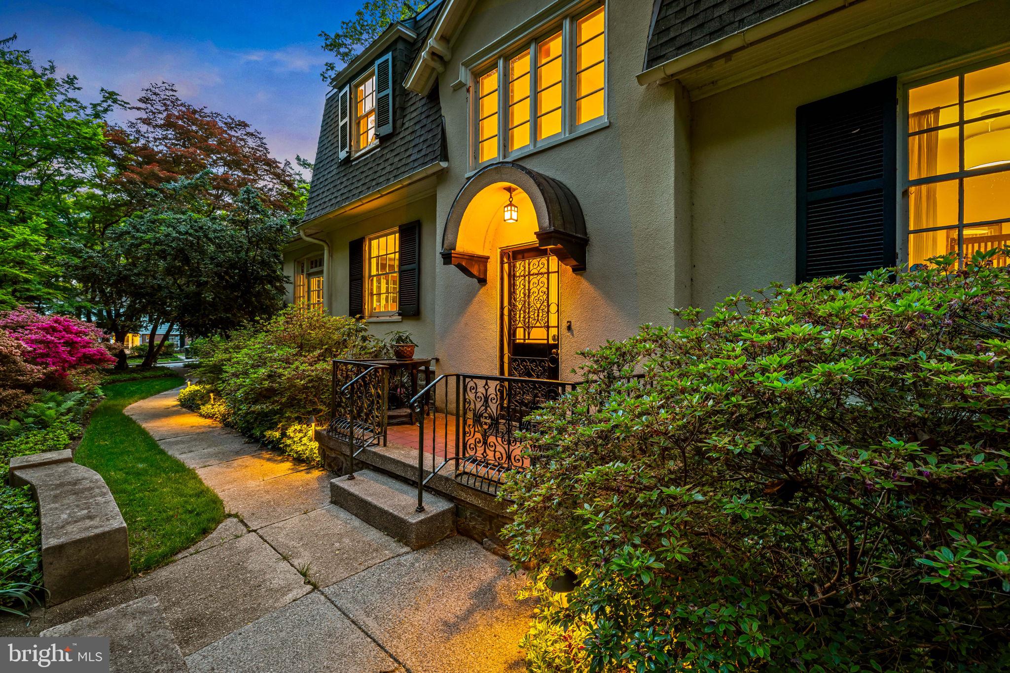 ROLAND PARK - Residential