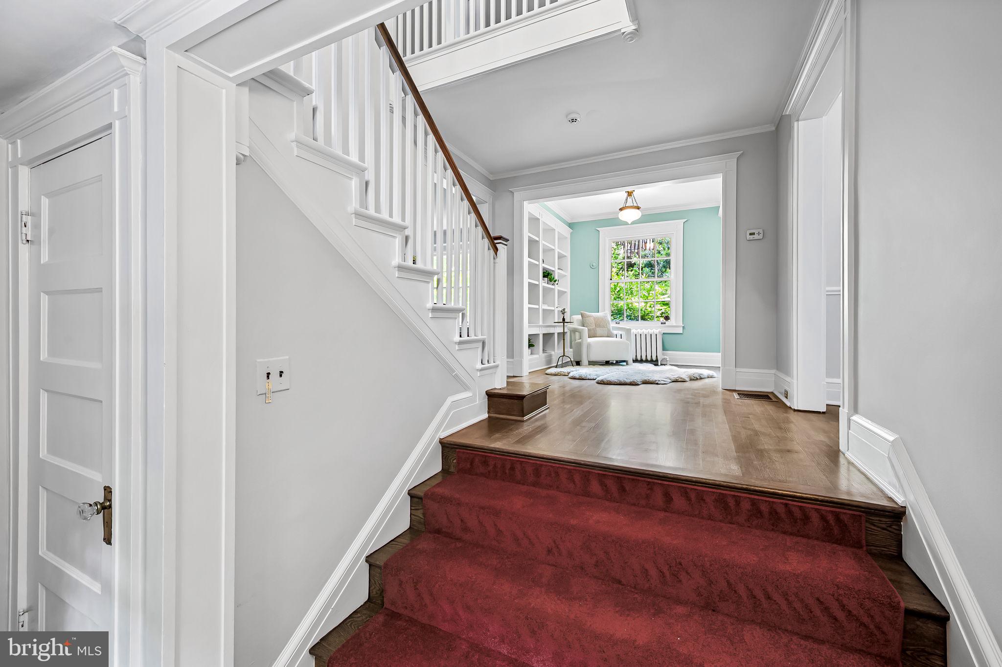 ROLAND PARK - Residential