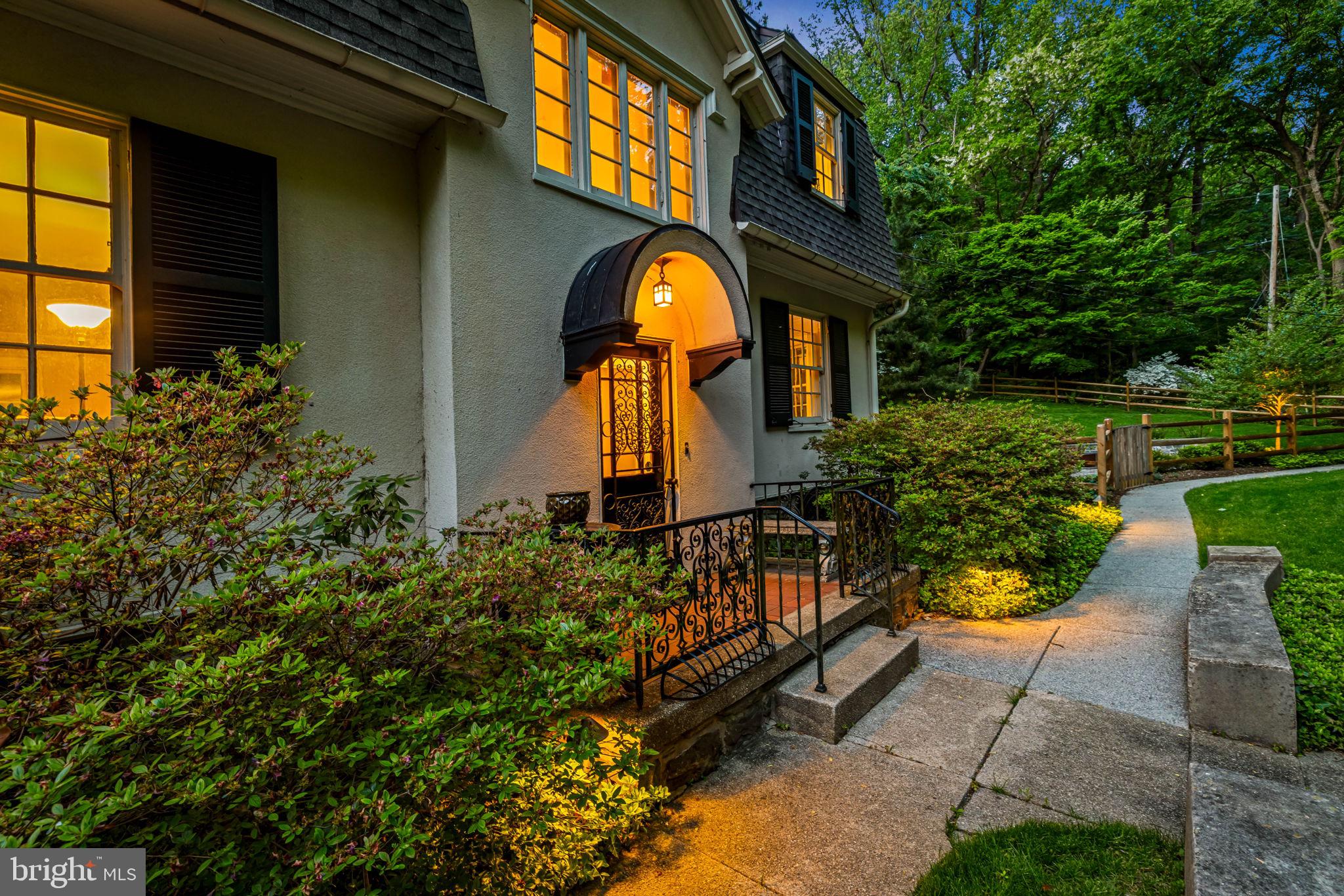 ROLAND PARK - Residential