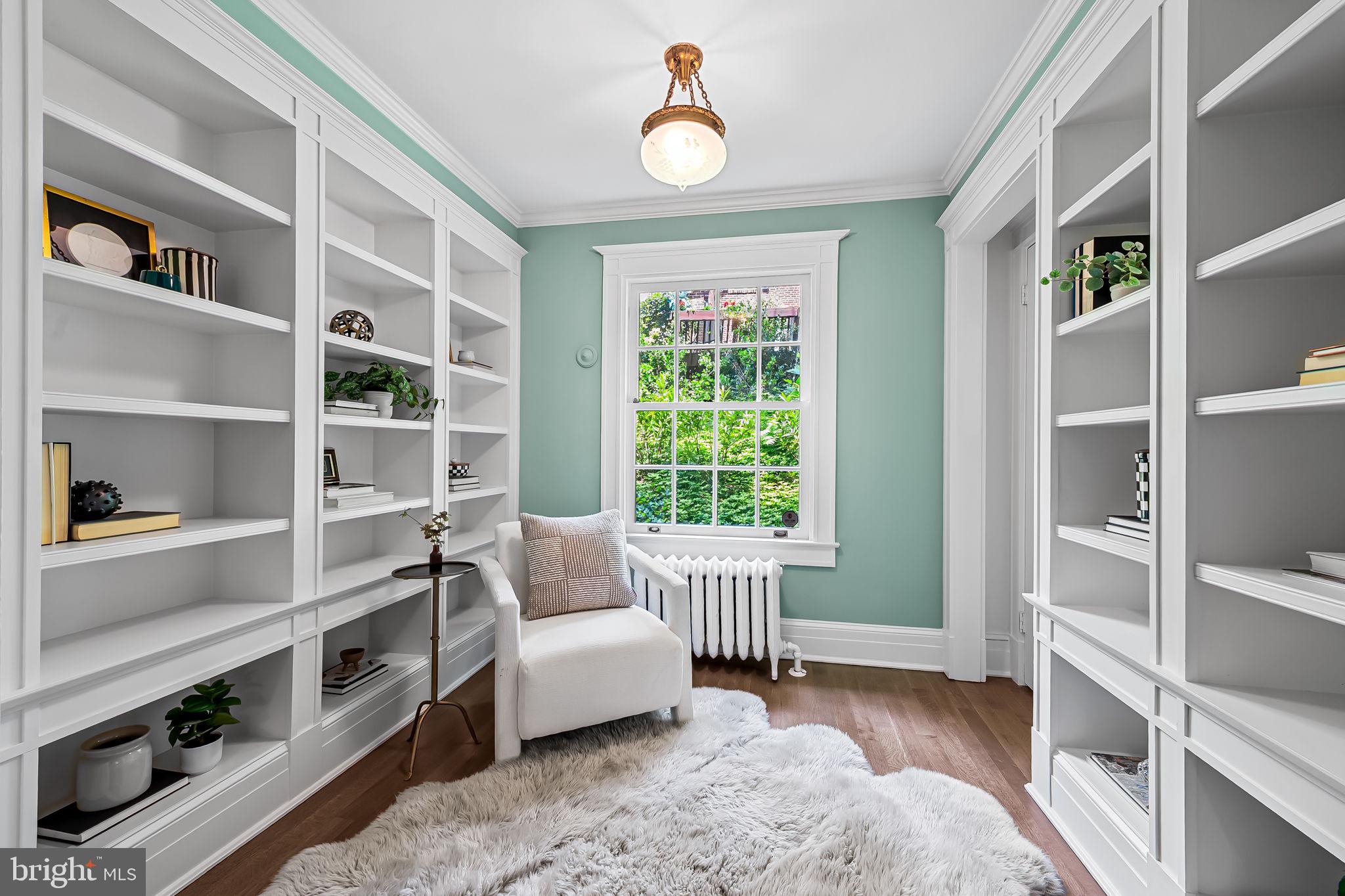 ROLAND PARK - Residential