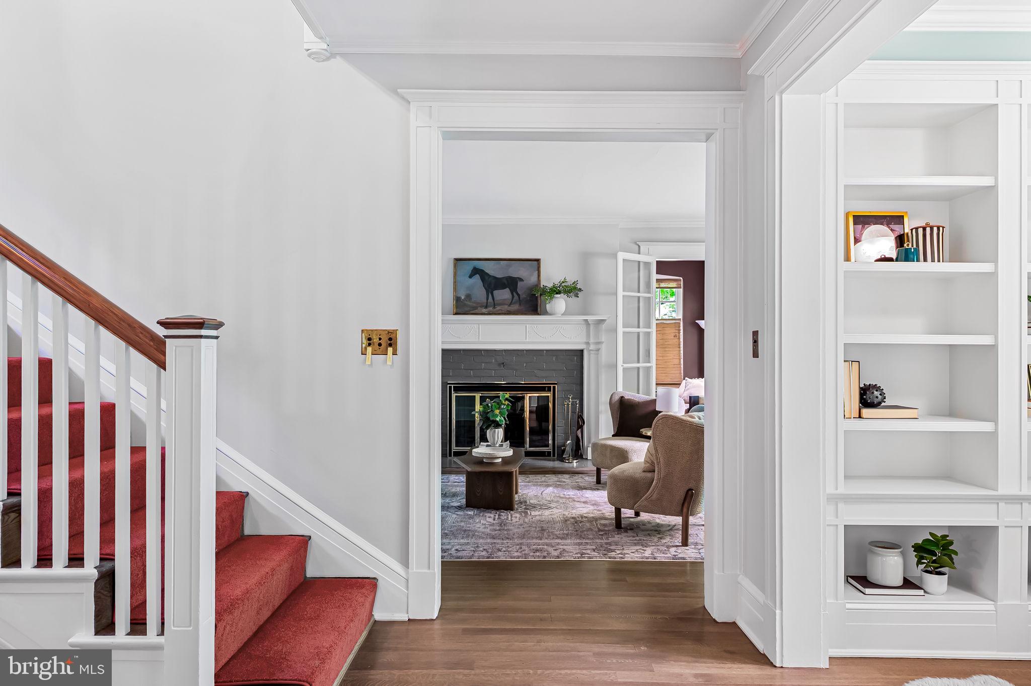 ROLAND PARK - Residential