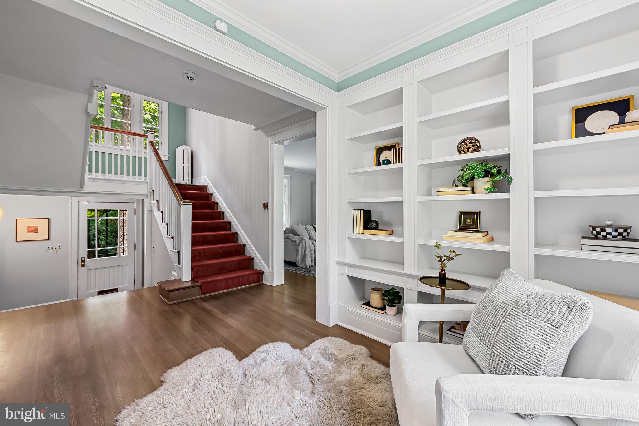 ROLAND PARK - Residential