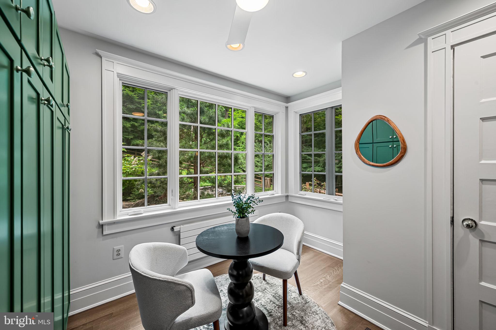 ROLAND PARK - Residential