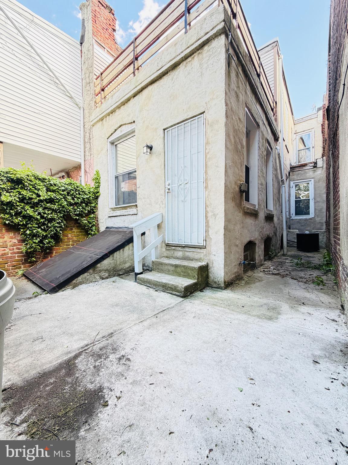 ALLEGHENY WEST - Residential