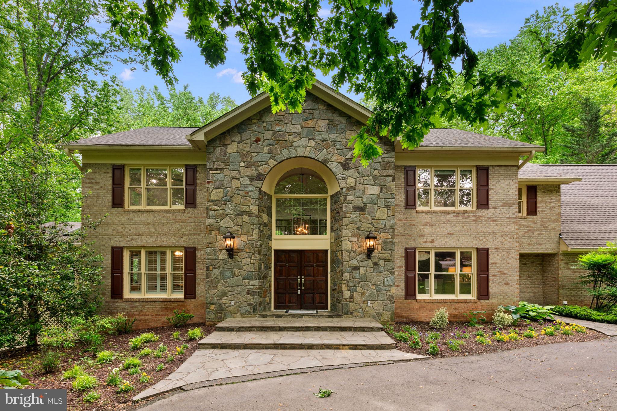 BEACH MILL HILL - Residential