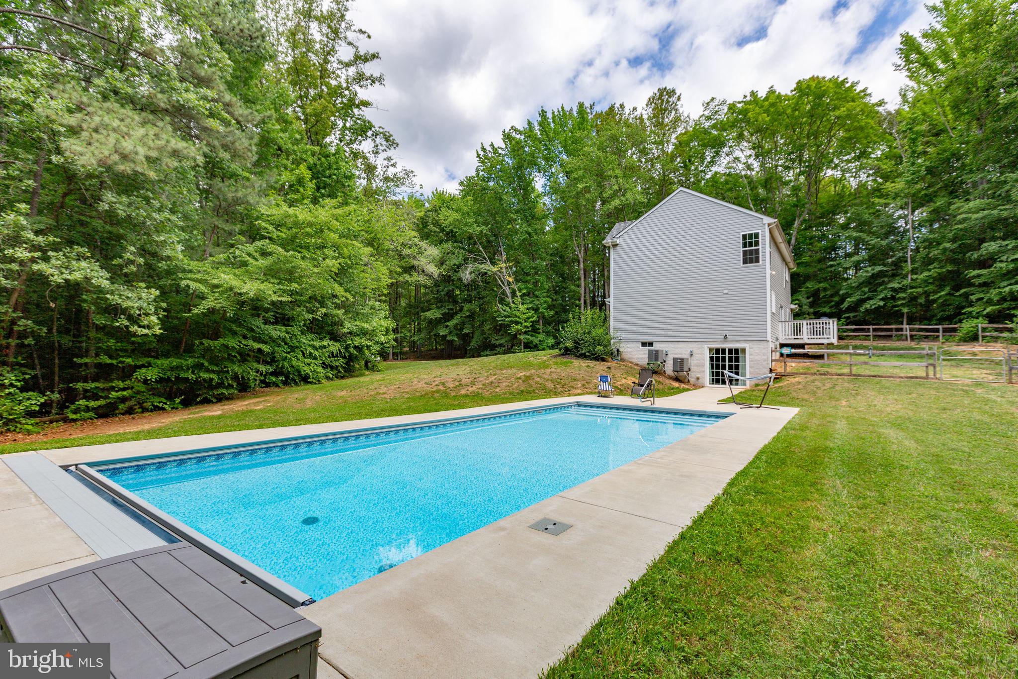 POTOMAC DIST - Residential