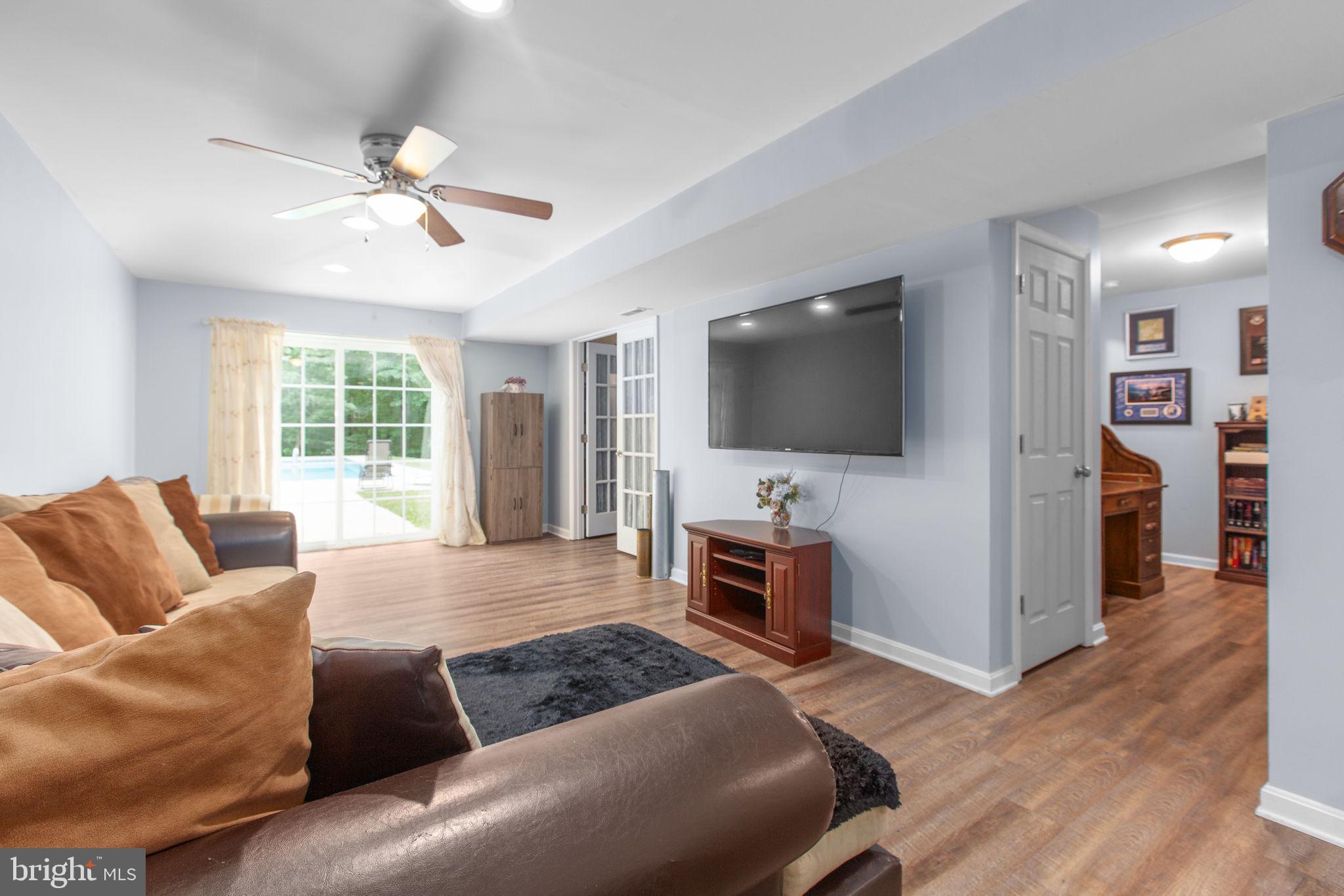 POTOMAC DIST - Residential