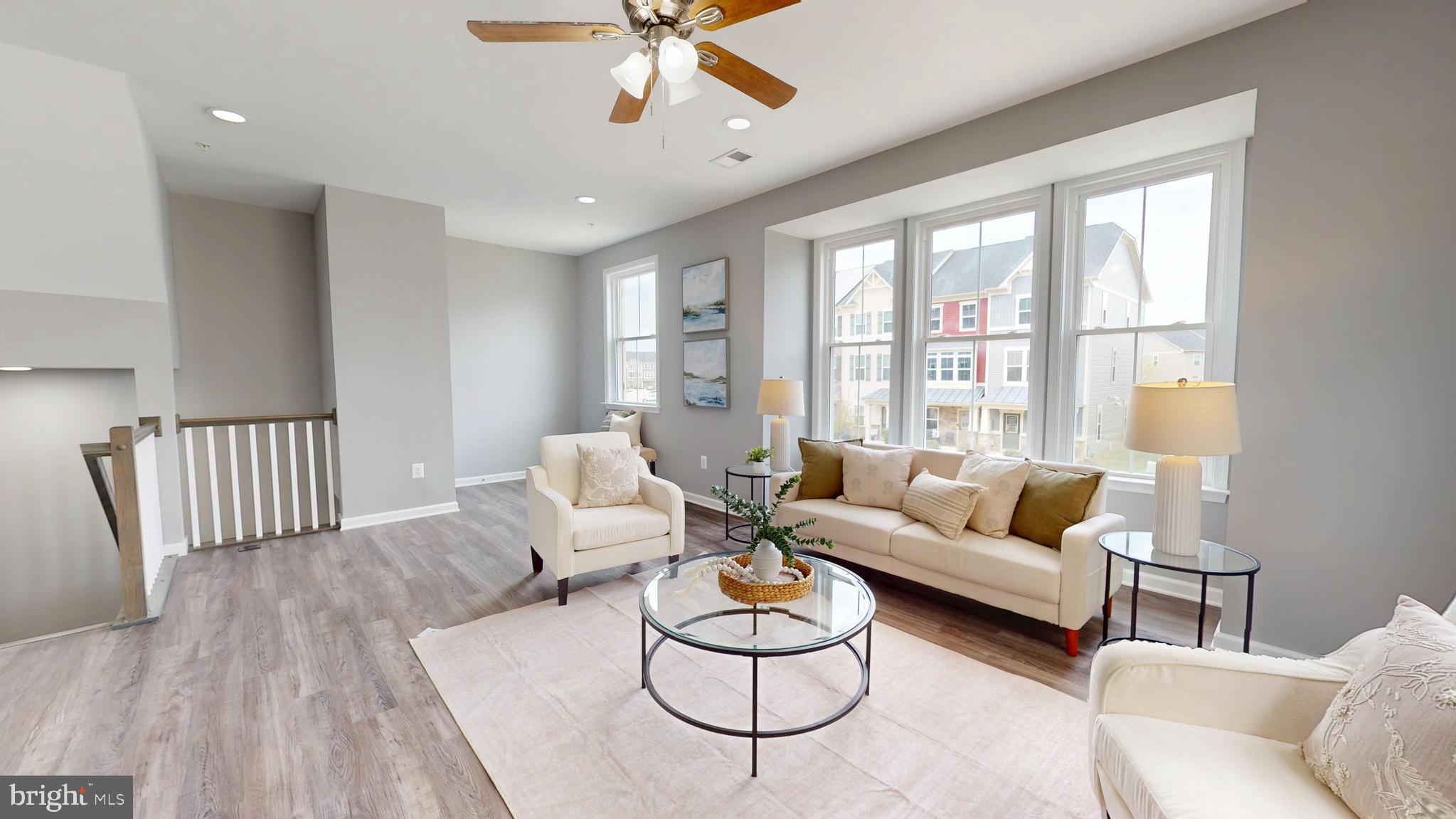 CREEKSIDE VILLAGE AT TANYARD SPRINGS - Residential