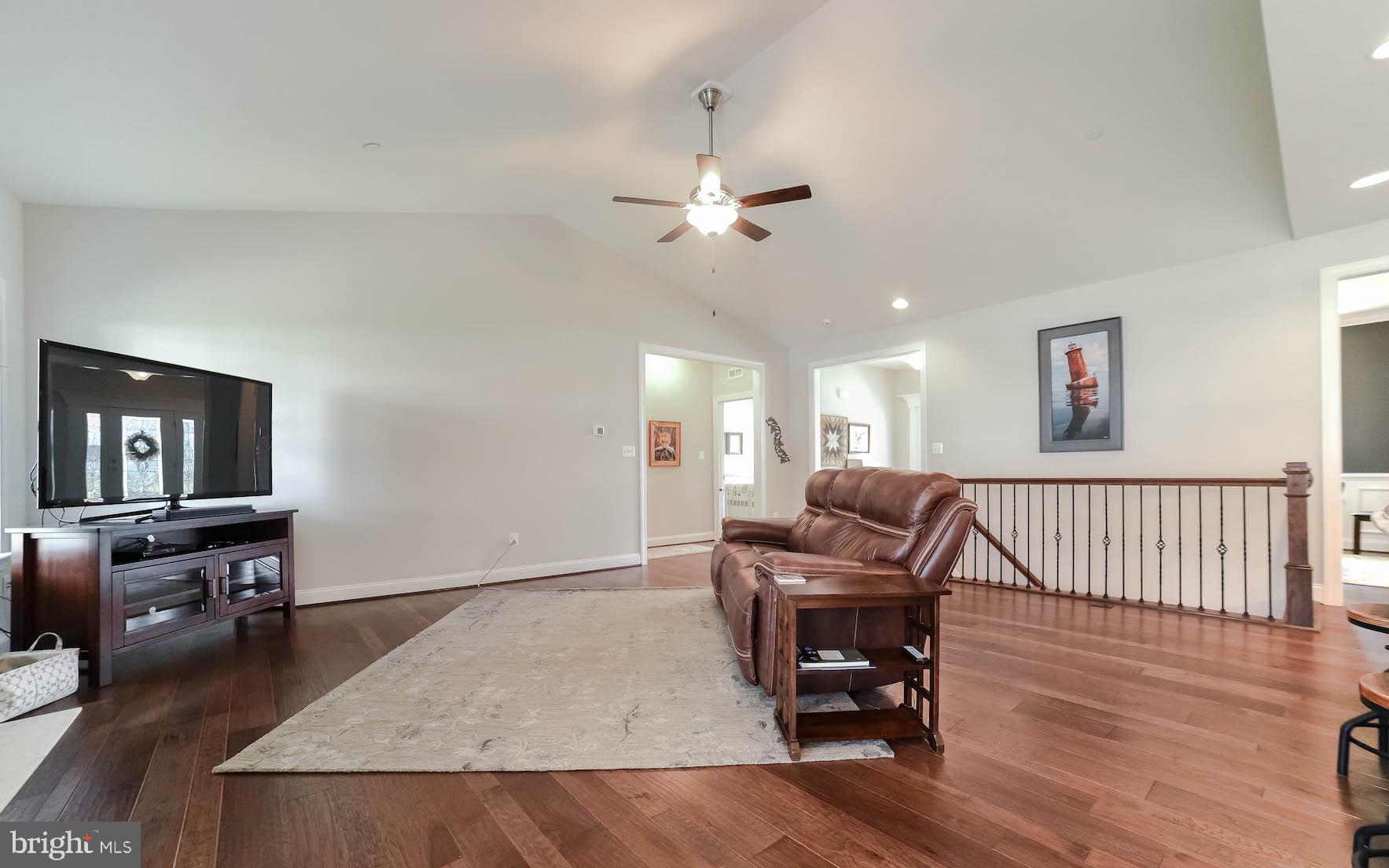 MEADOWS AT TOWN RUN - Residential