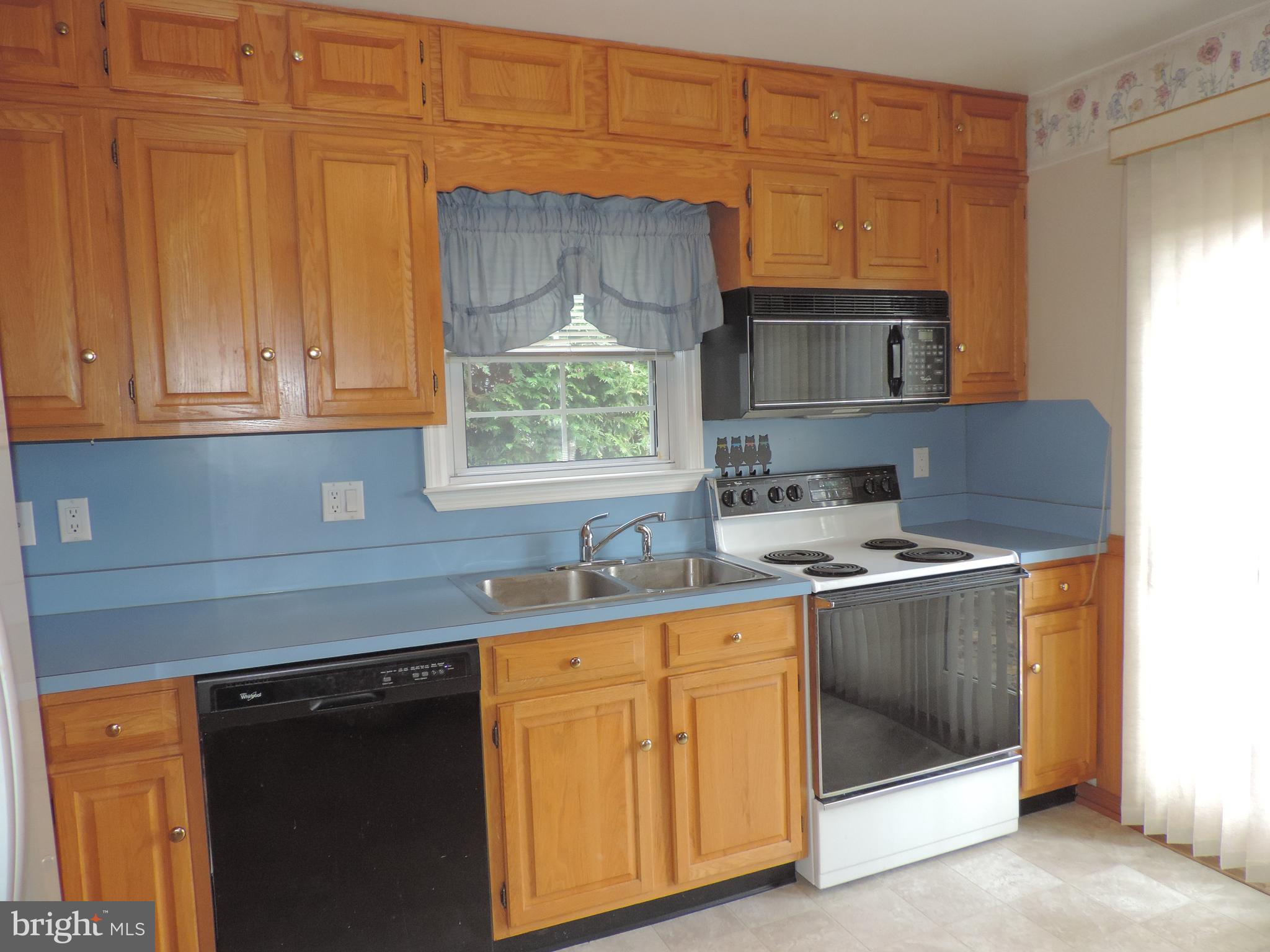 ABERDEEN HILLS - Residential