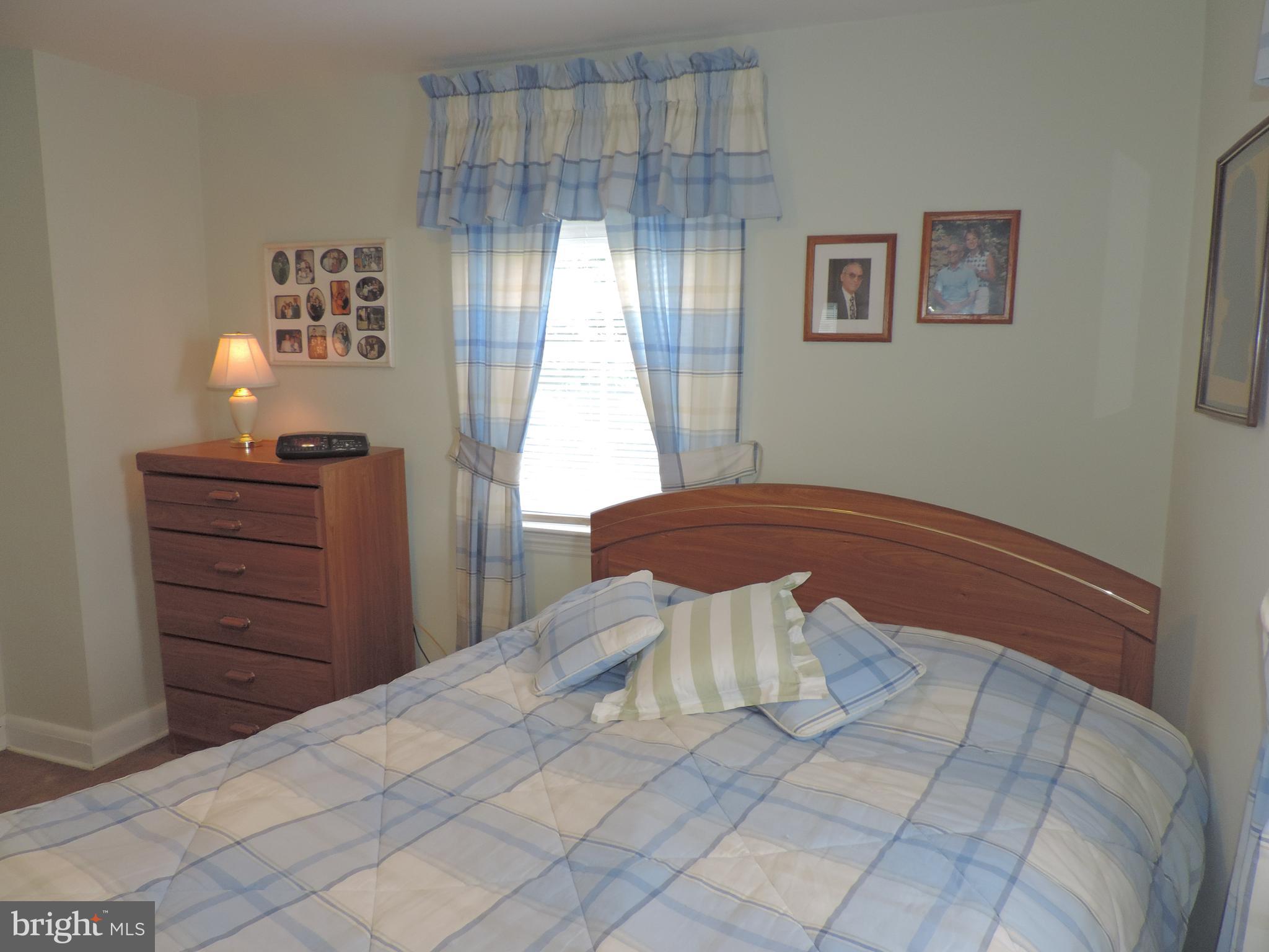 ABERDEEN HILLS - Residential