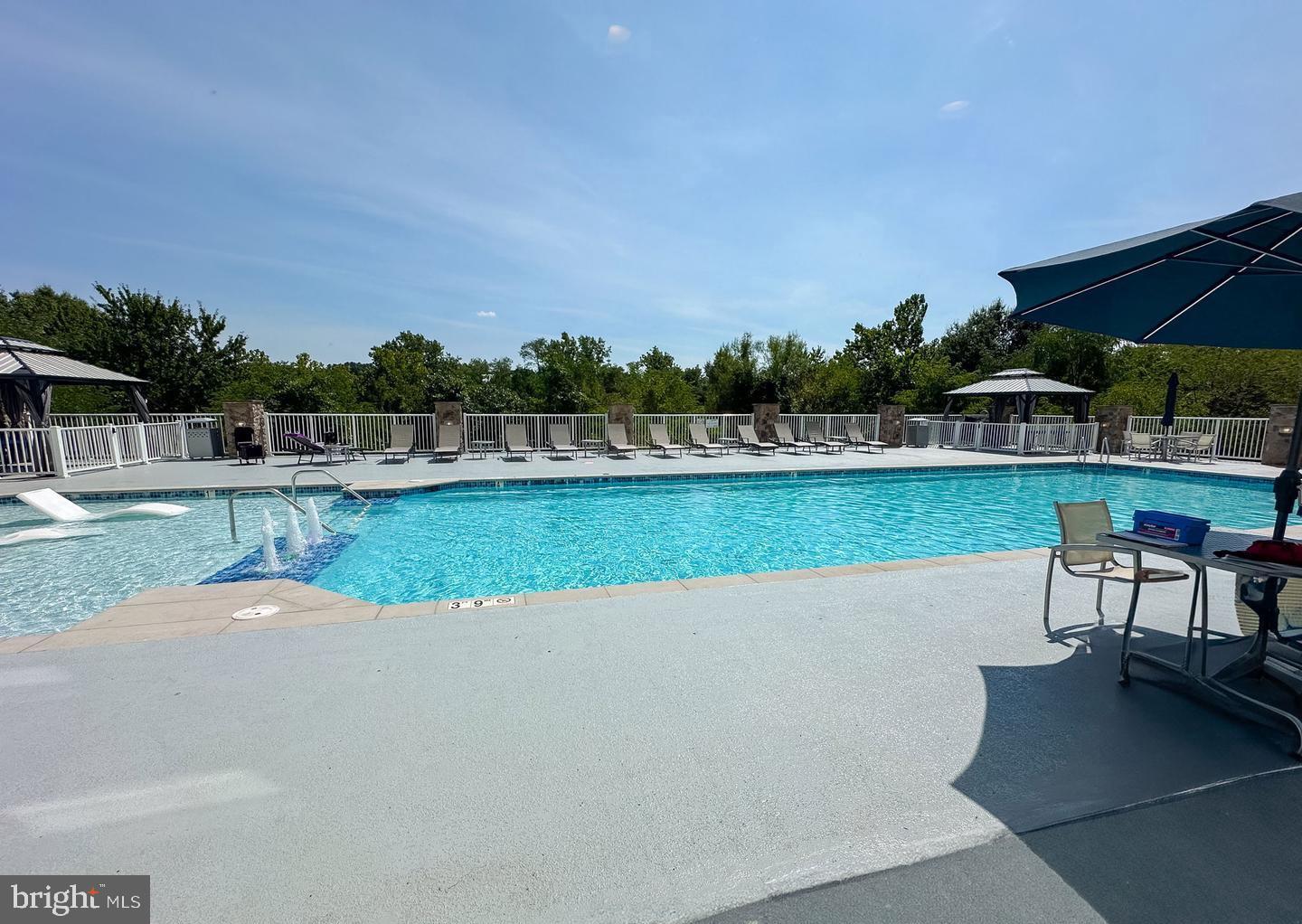 ISABELLA AT MONTICELLO MEWS - Residential Lease