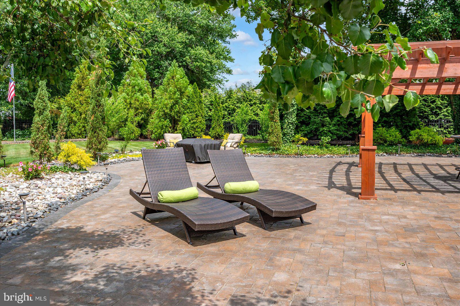 MILL POND - Residential