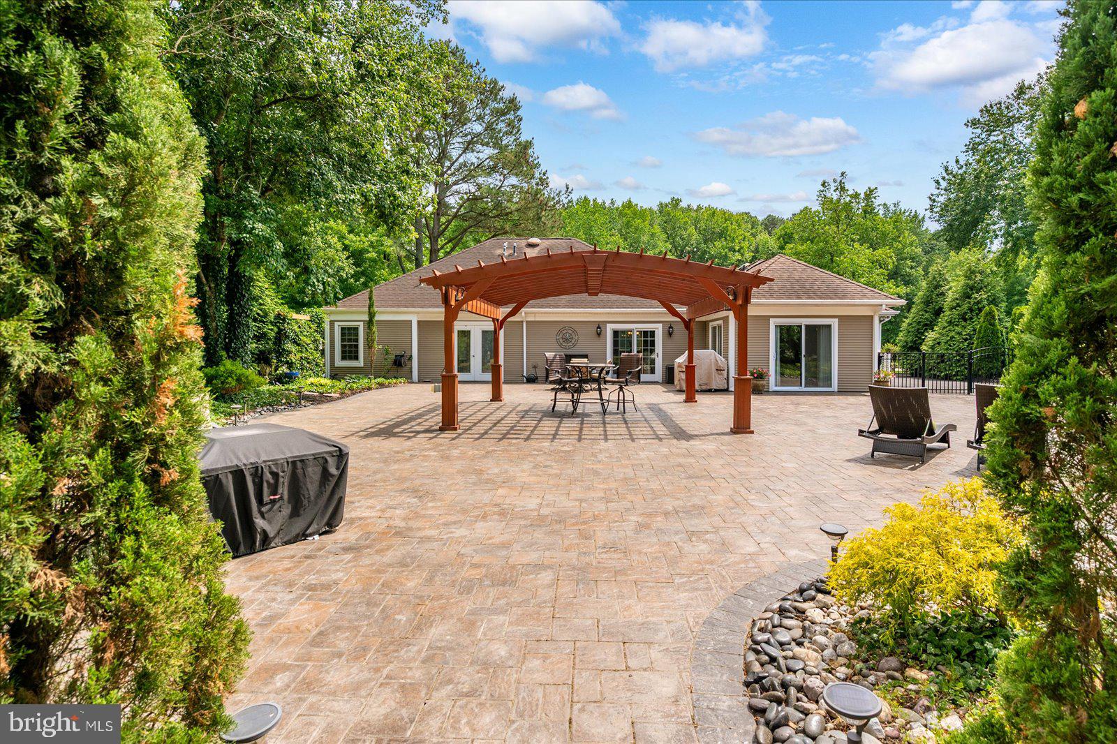 MILL POND - Residential