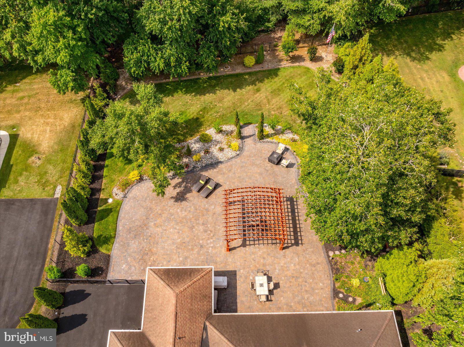 MILL POND - Residential