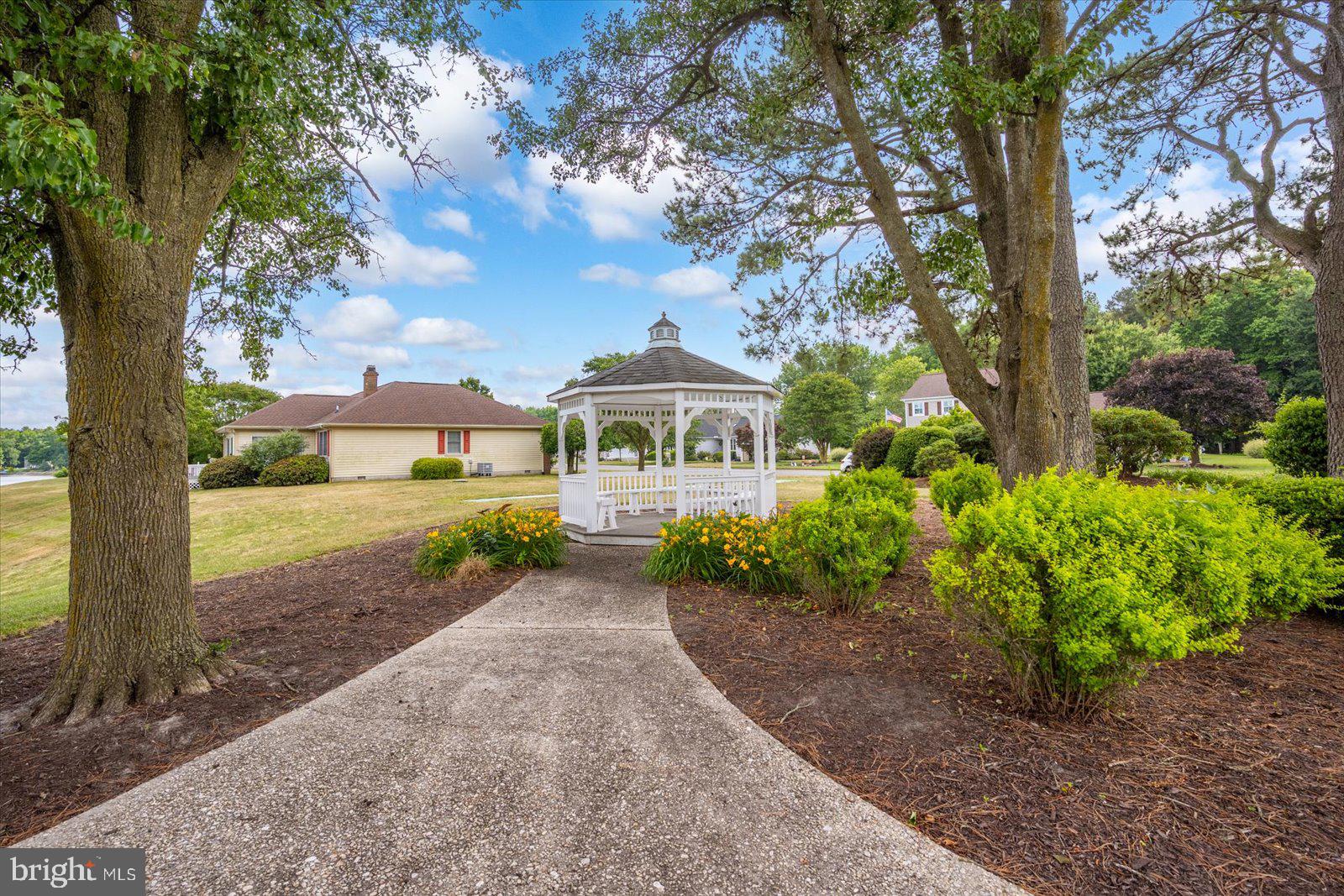 MILL POND - Residential