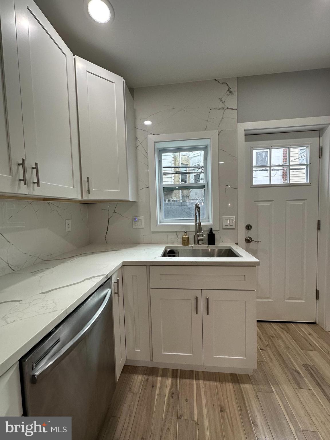 GRAYS FERRY - Residential