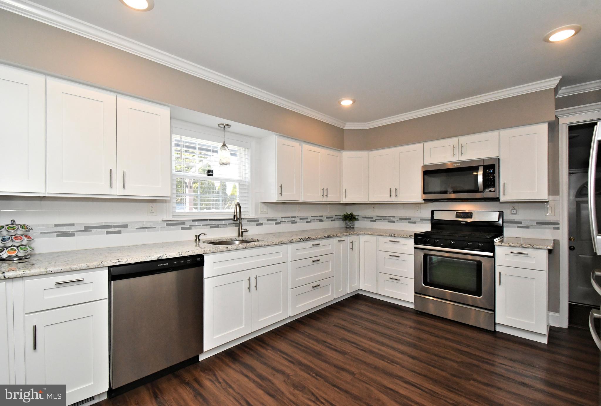 BARNSLEIGH EAST - Residential