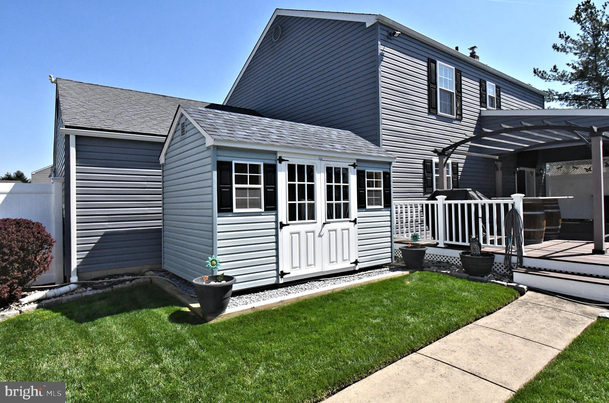 BARNSLEIGH EAST - Residential